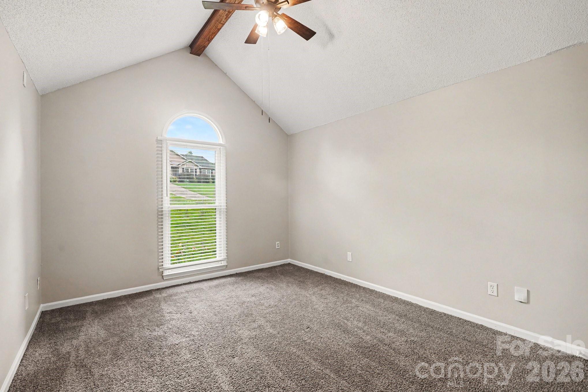 10826 Hunters Trace Court Property Photo 10