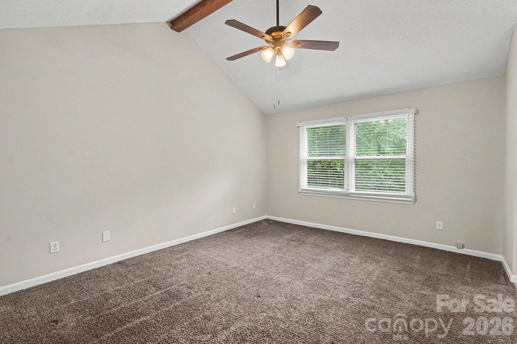 10826 Hunters Trace Court Property Photo 12