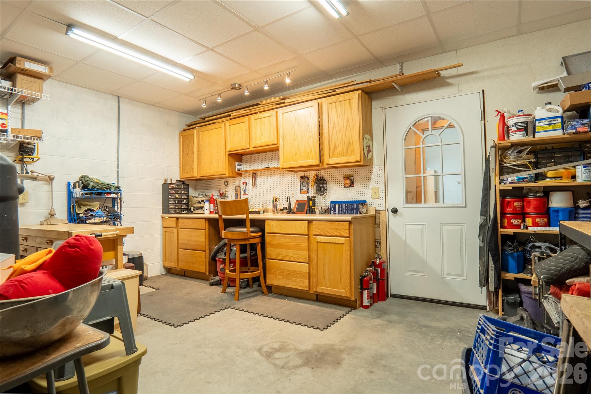 700 Howard Drive Property Photo 34