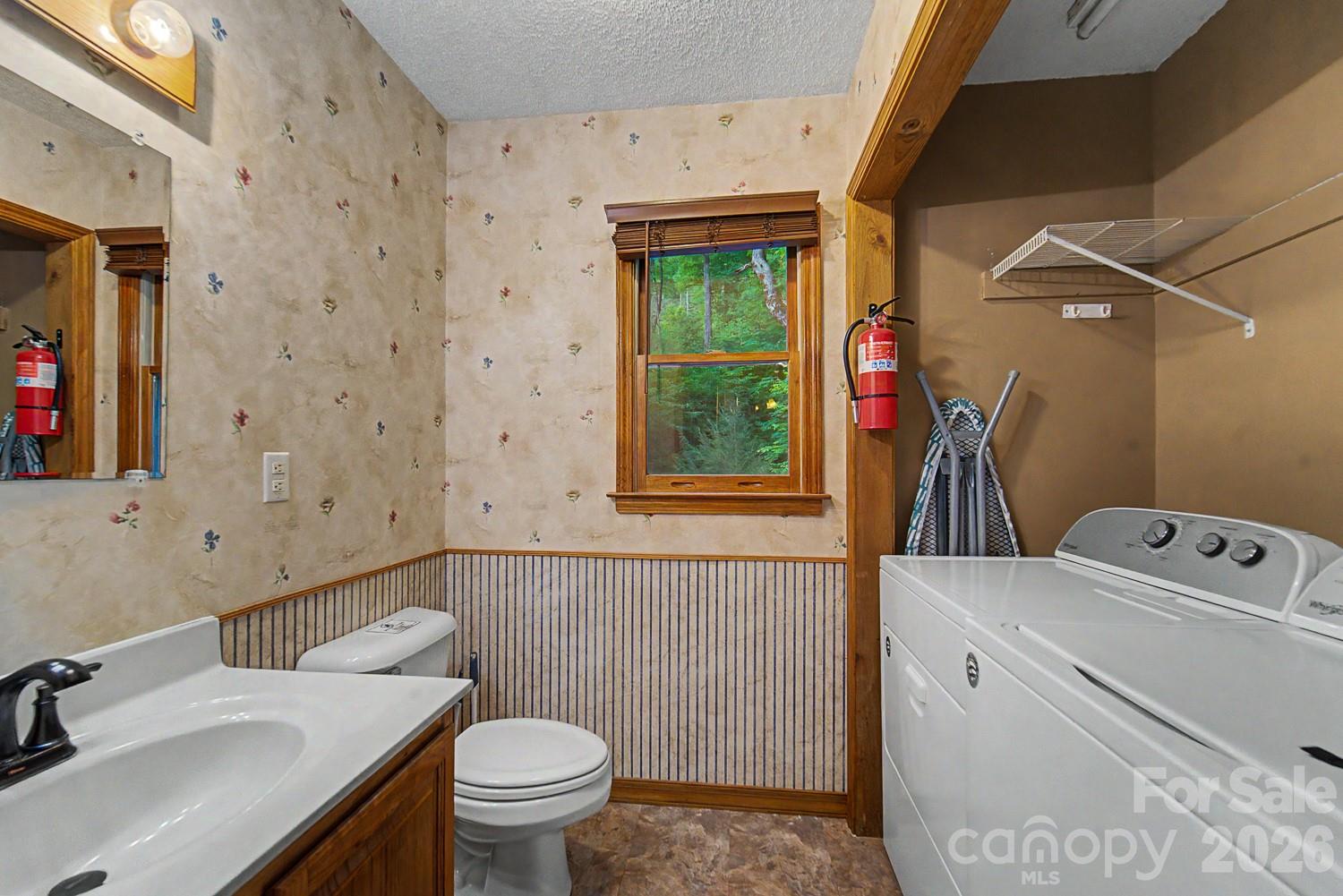 903 Plott Balsam Road Property Photo 9