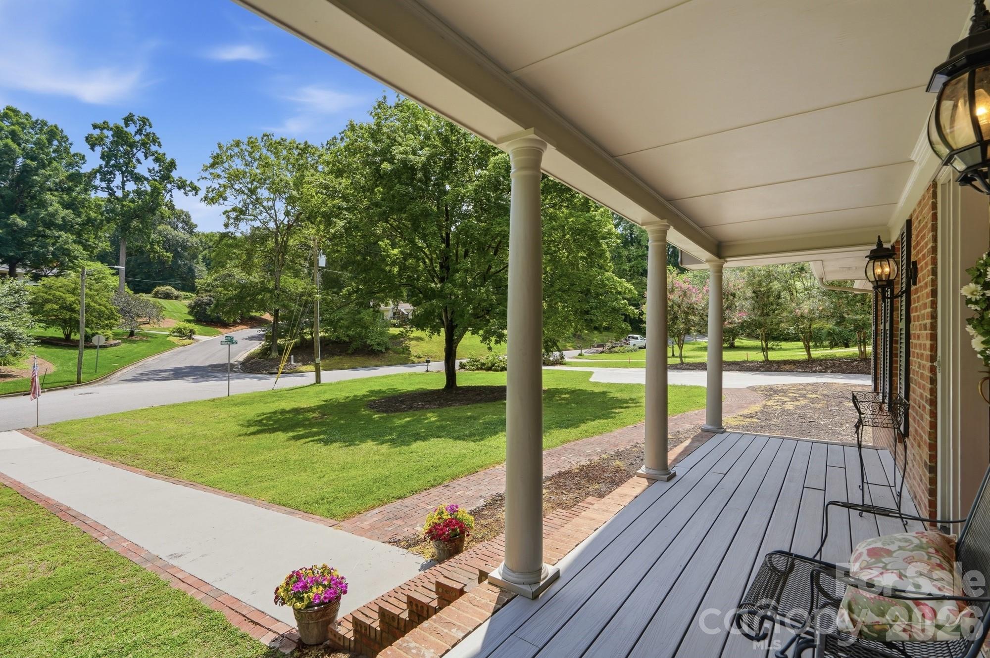 185 Hillcrest Avenue Property Photo 33