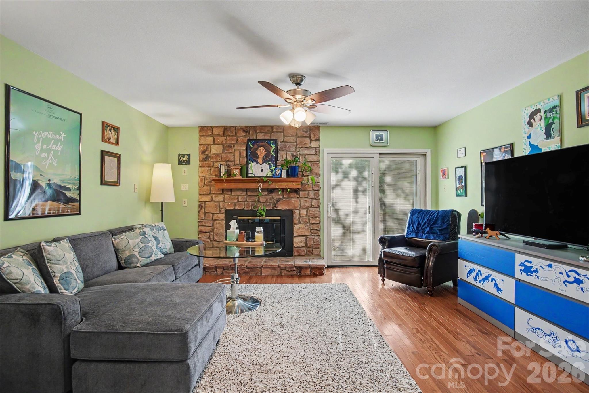 1535 South Point Road Property Photo 4