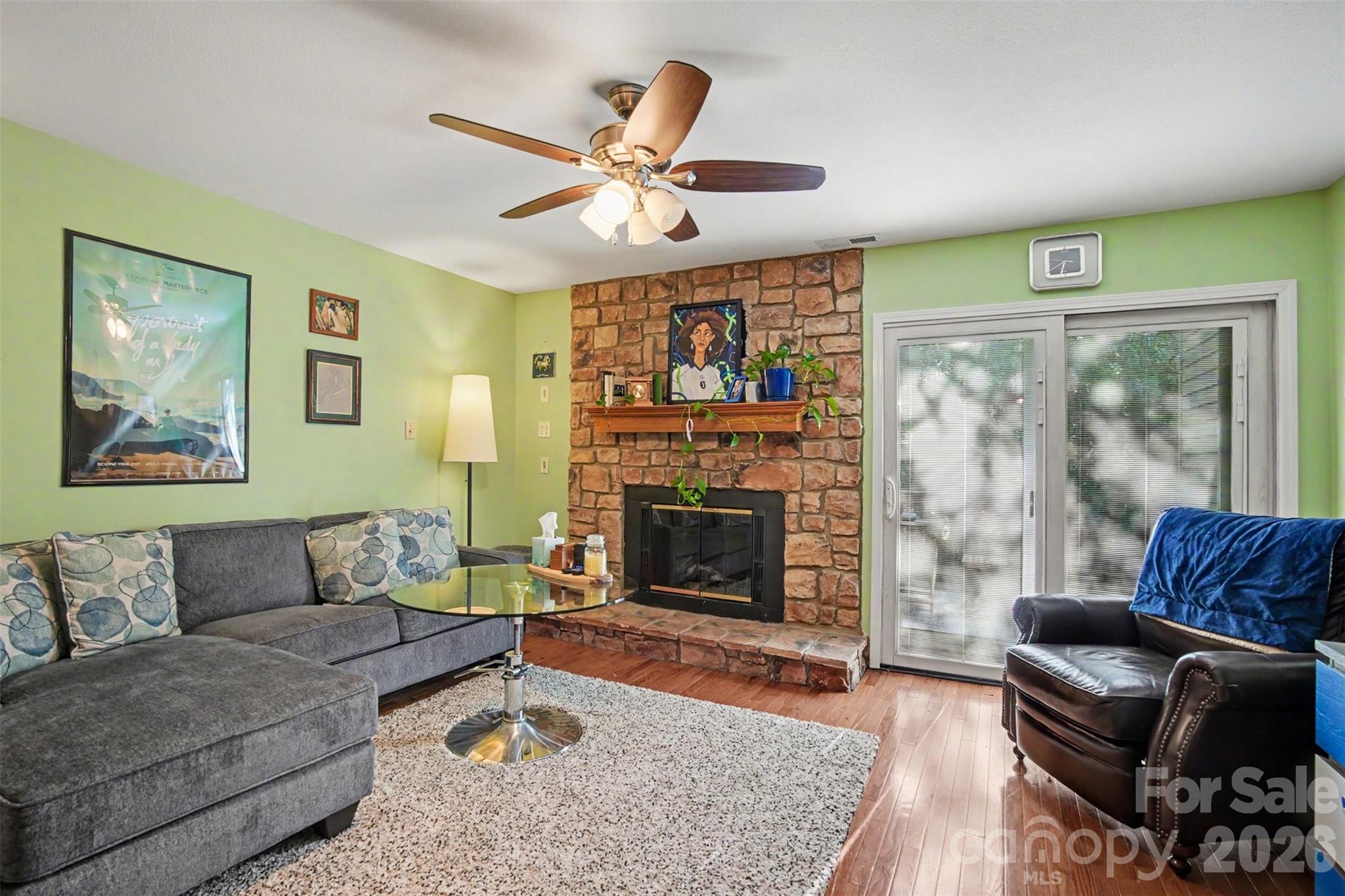 1535 South Point Road Property Photo 5