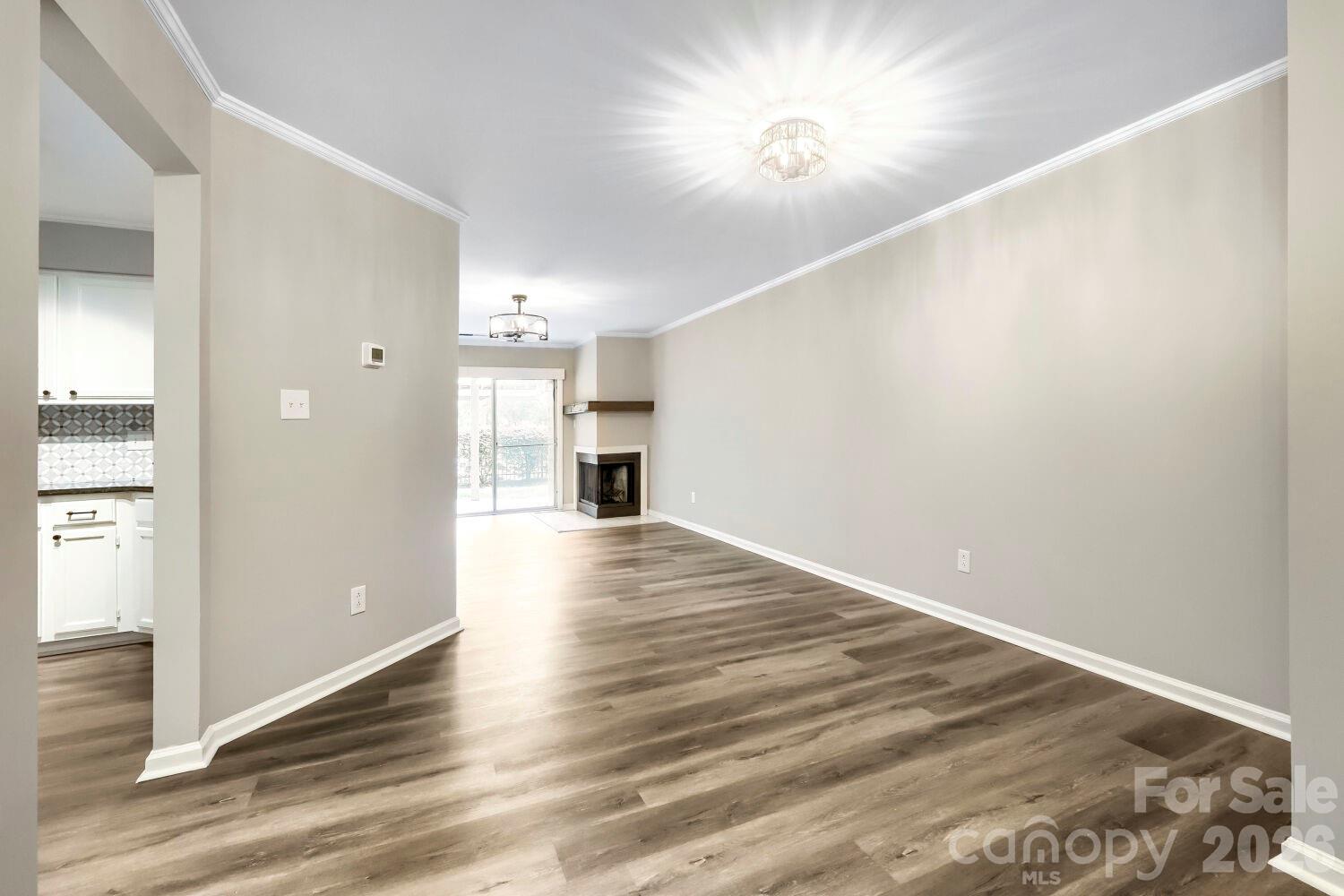 2520 Stradbrook Drive Property Photo 10