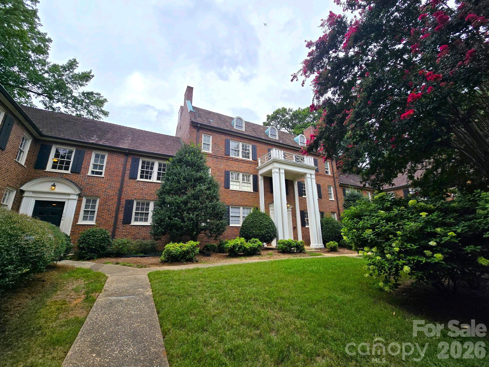 106 Colville Road 33a Property Photo 3