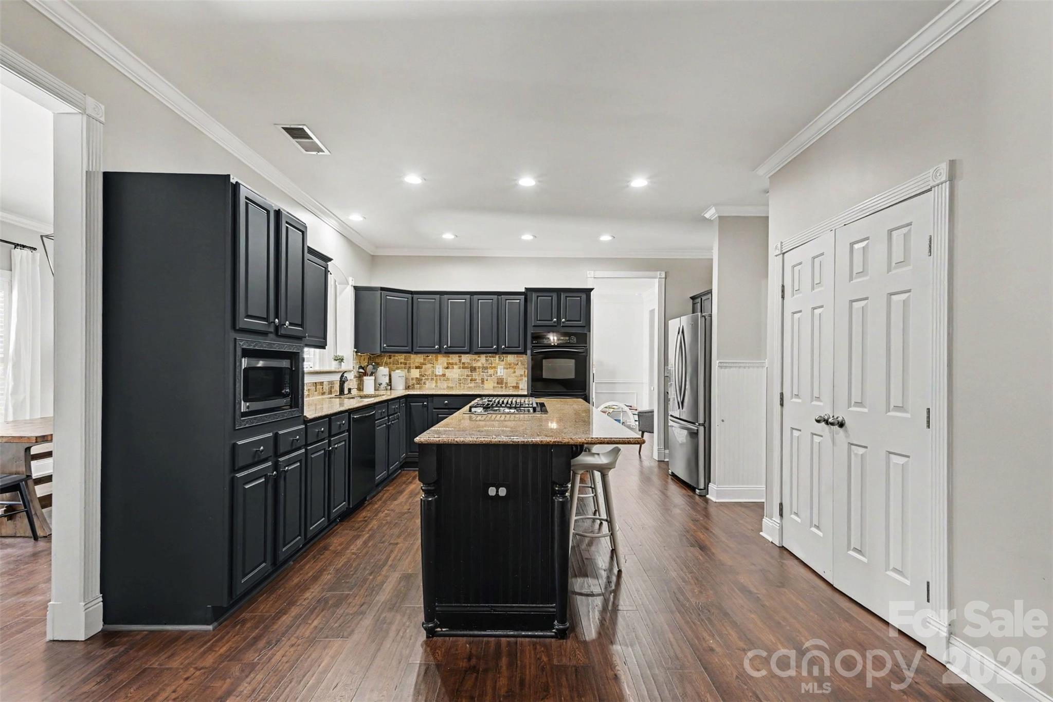 2442 Smith Cove Road Property Photo 14