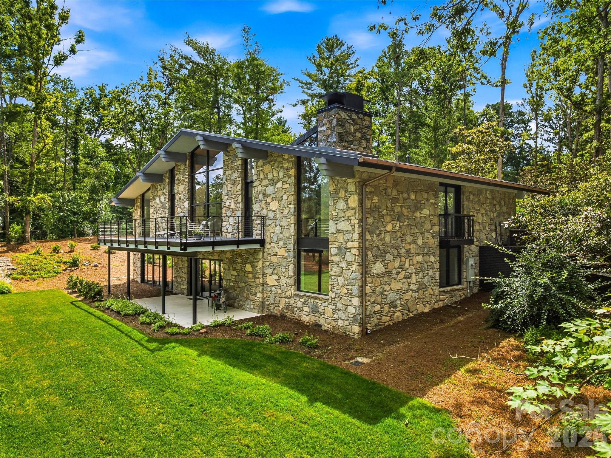 3 Holly Hill Road Property Photo 6