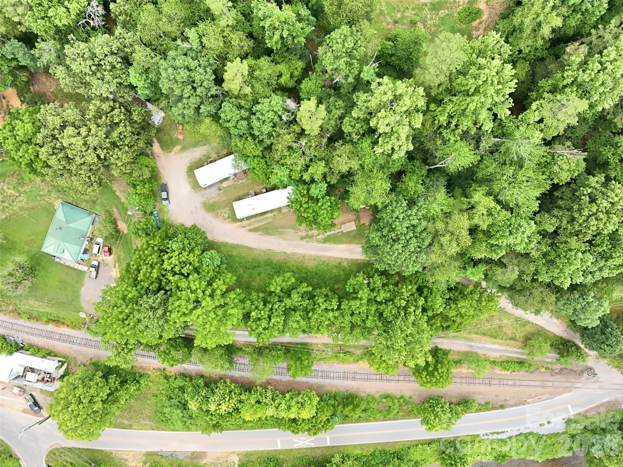 126 Lindsey Road Property Photo 5