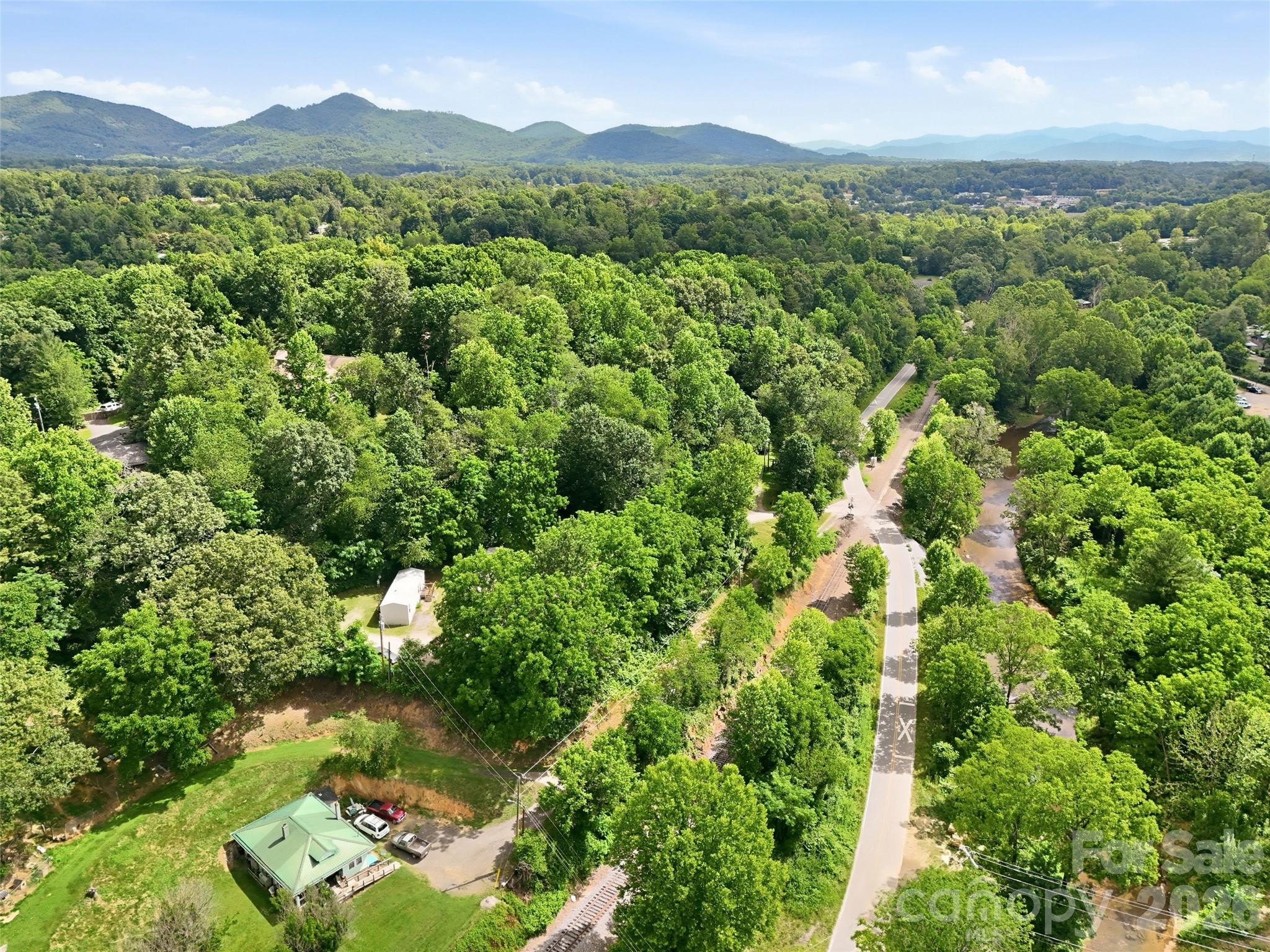 126 Lindsey Road Property Photo 10