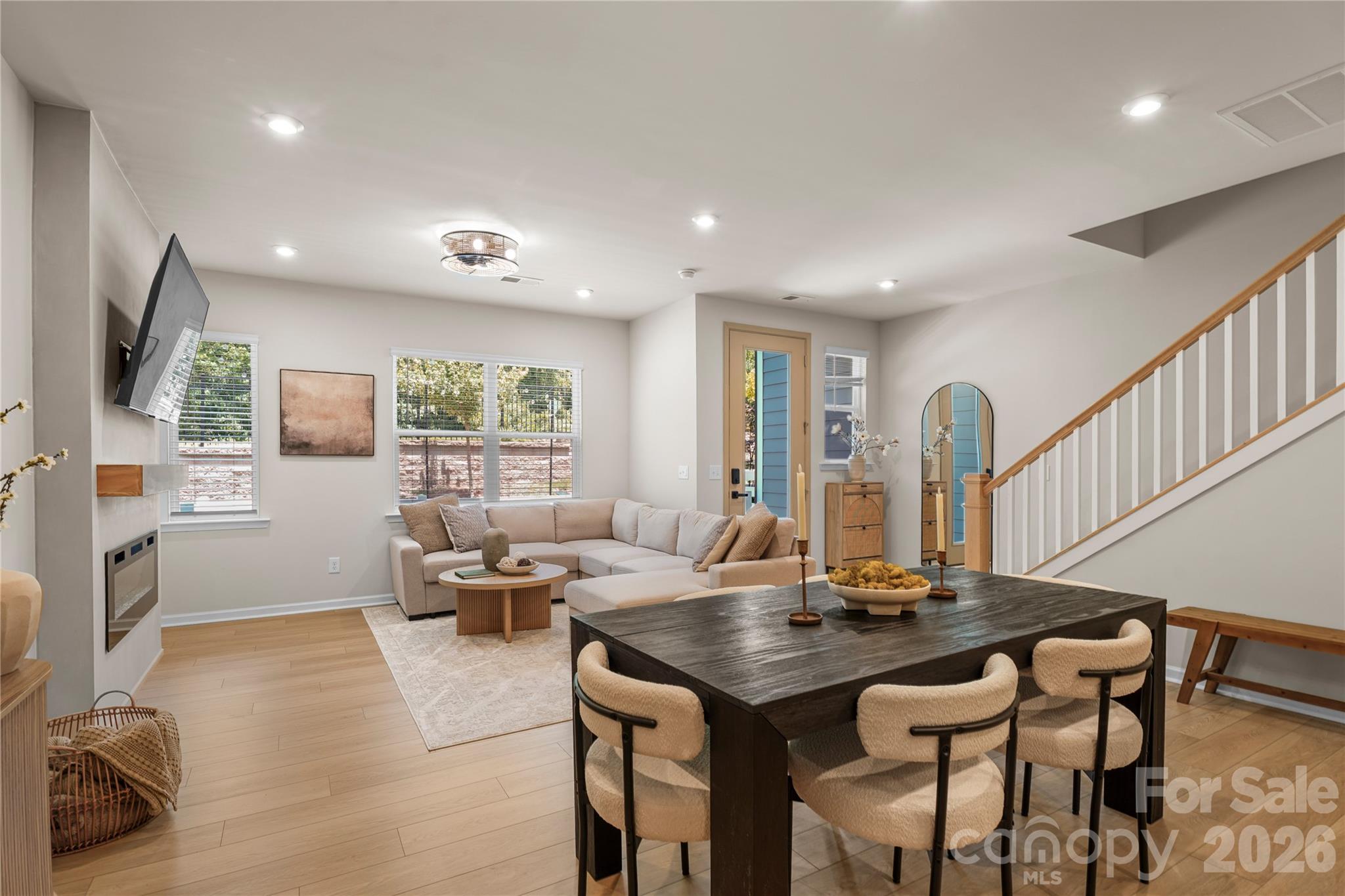 115 Forest Lake Boulevard B Property Photo 8