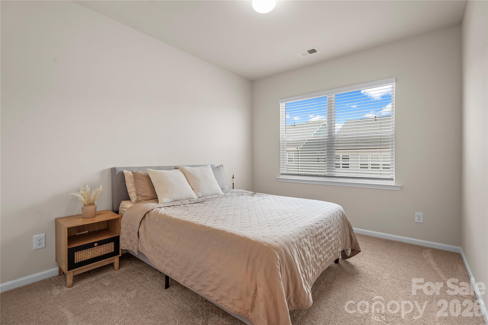115 Forest Lake Boulevard B Property Photo 12