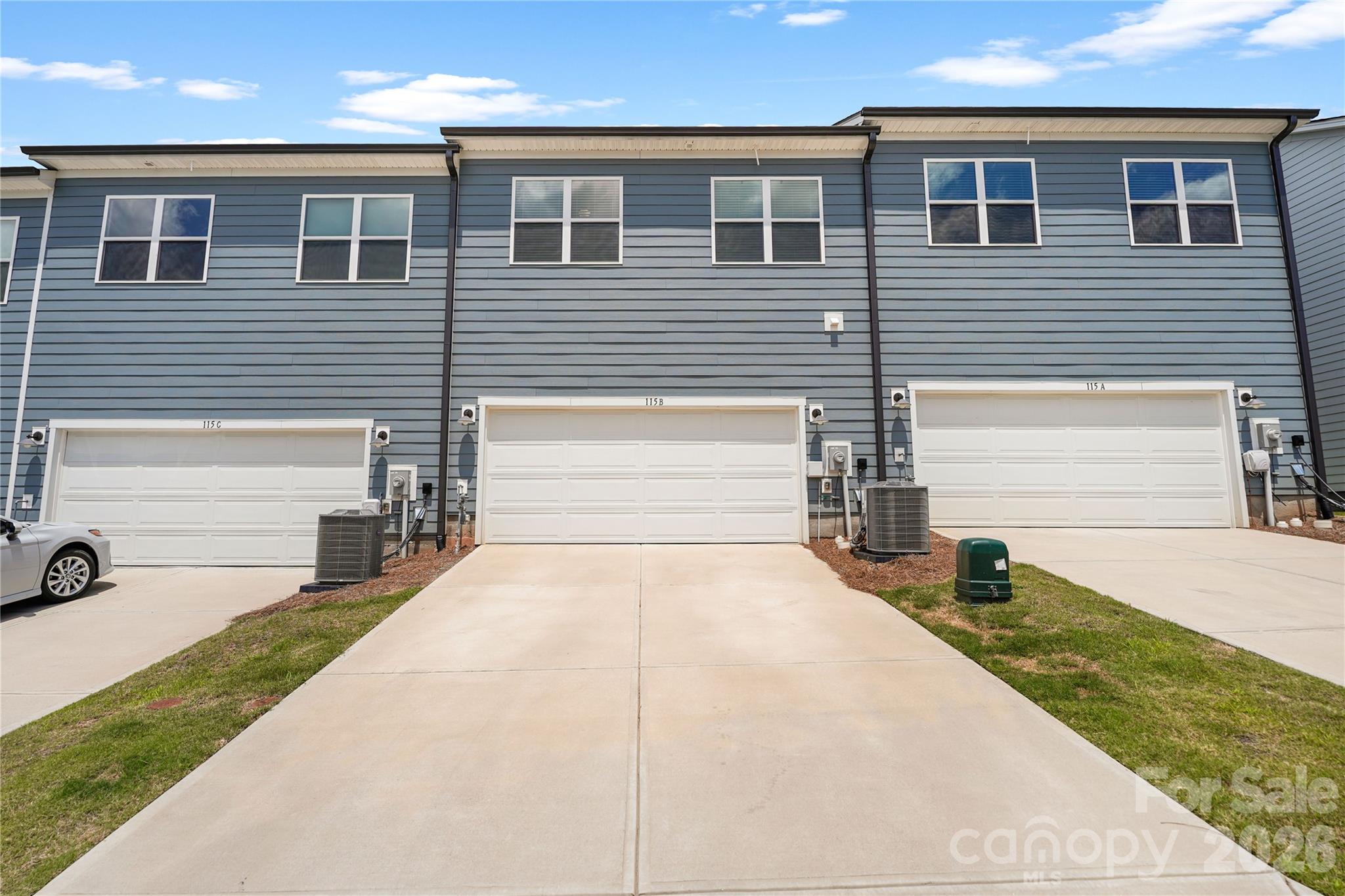 115 Forest Lake Boulevard B Property Photo 22