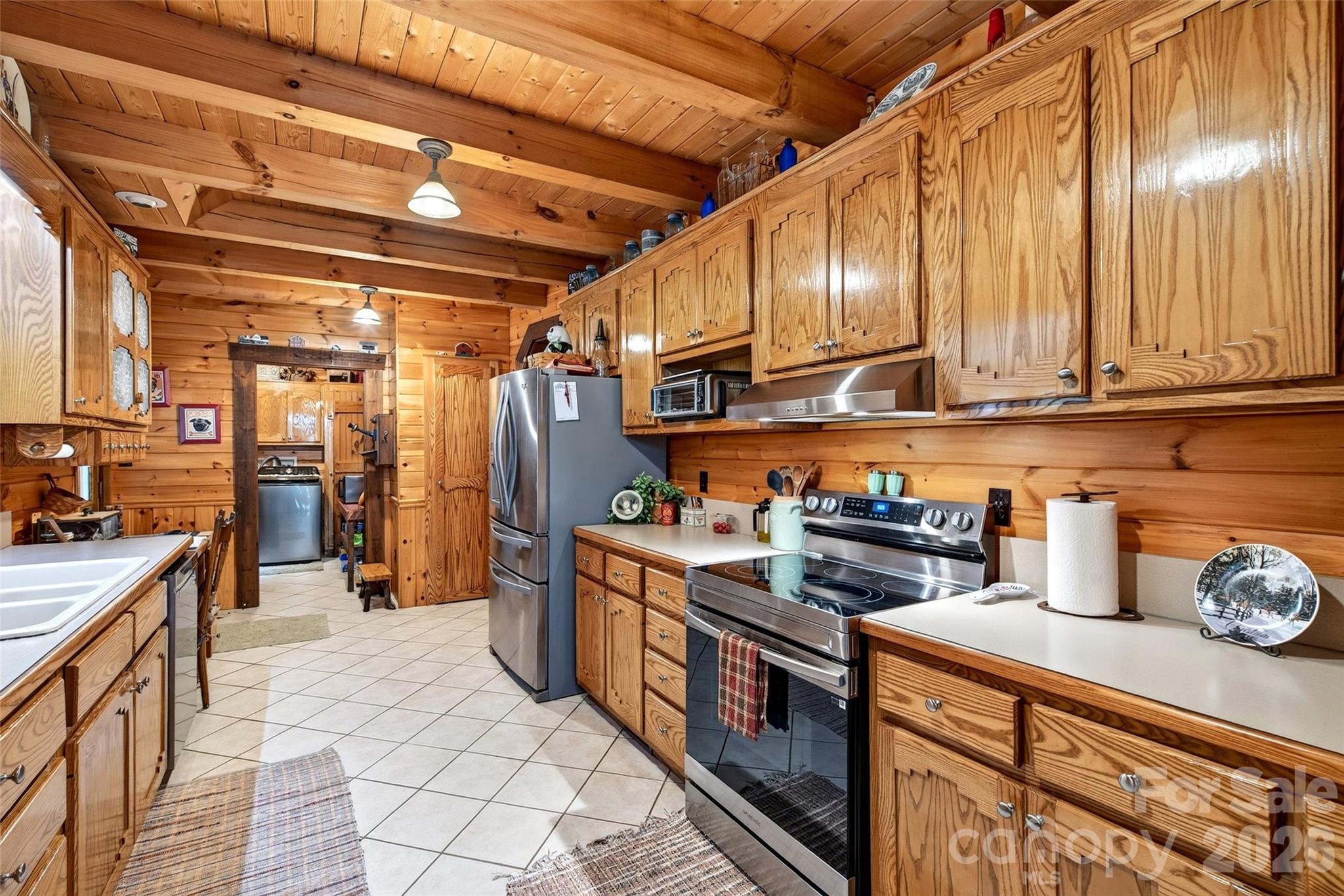 664 Paxton Creek Road Property Photo 5