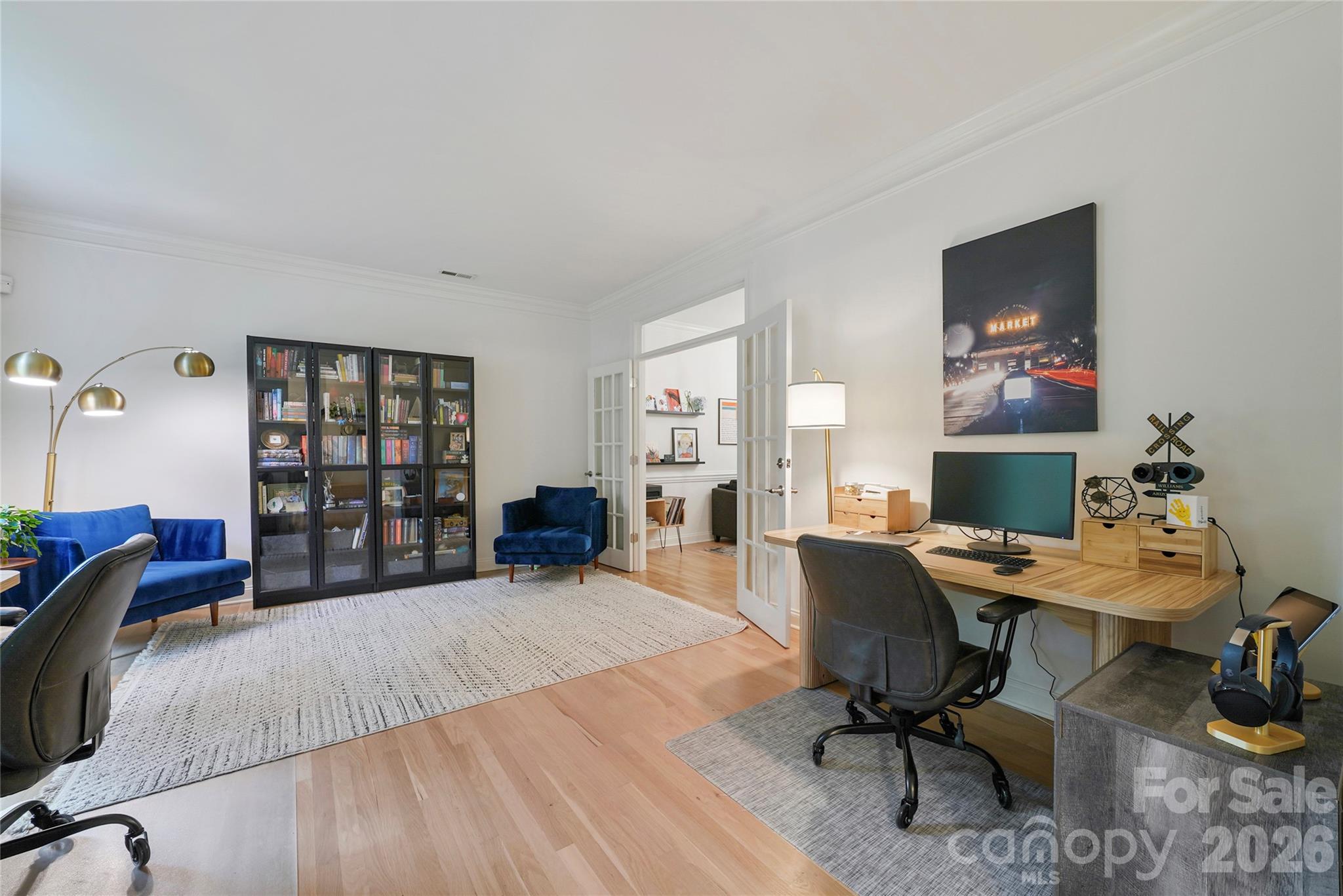 16002 Prestwoods Lane Property Photo 8