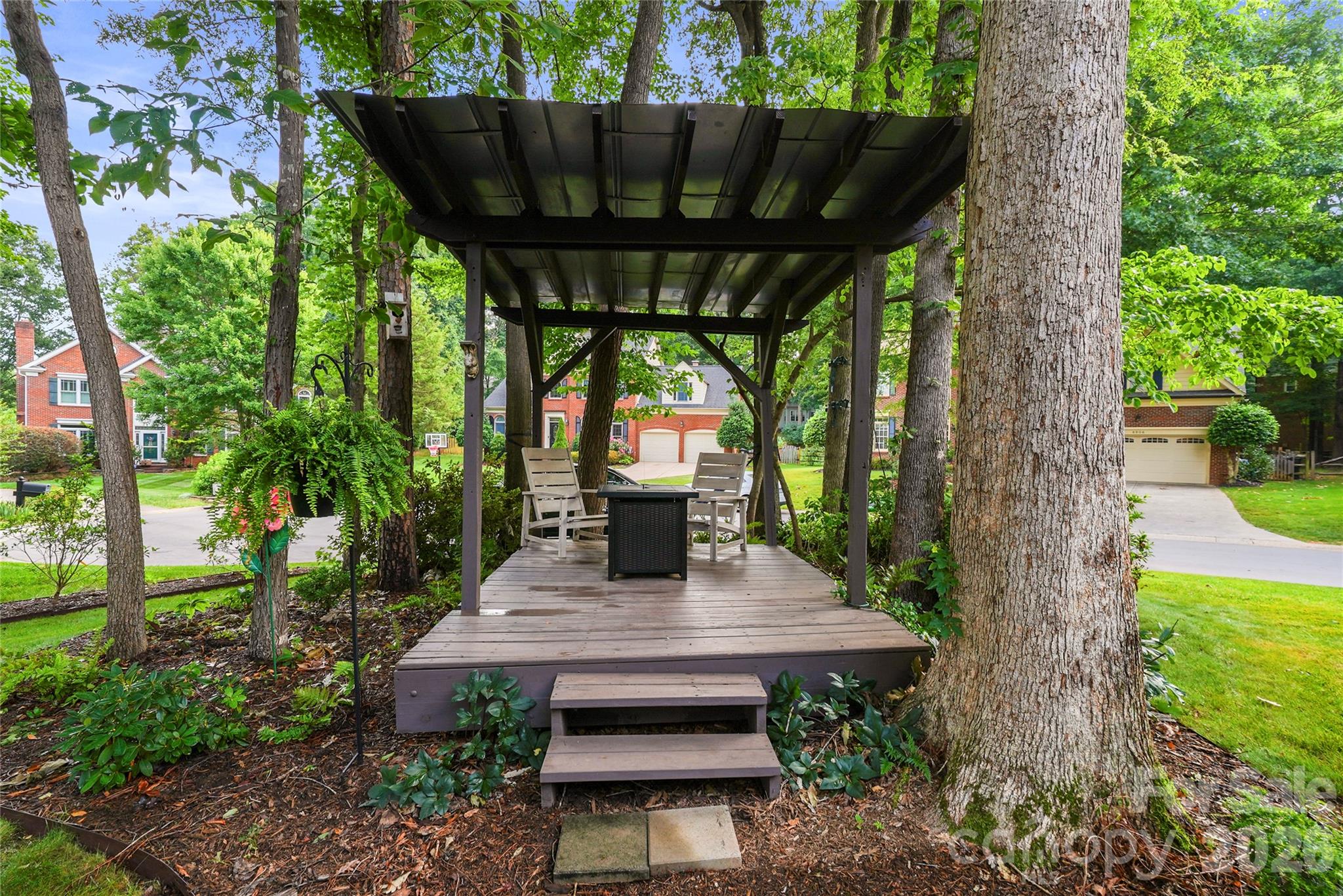 16002 Prestwoods Lane Property Photo 37