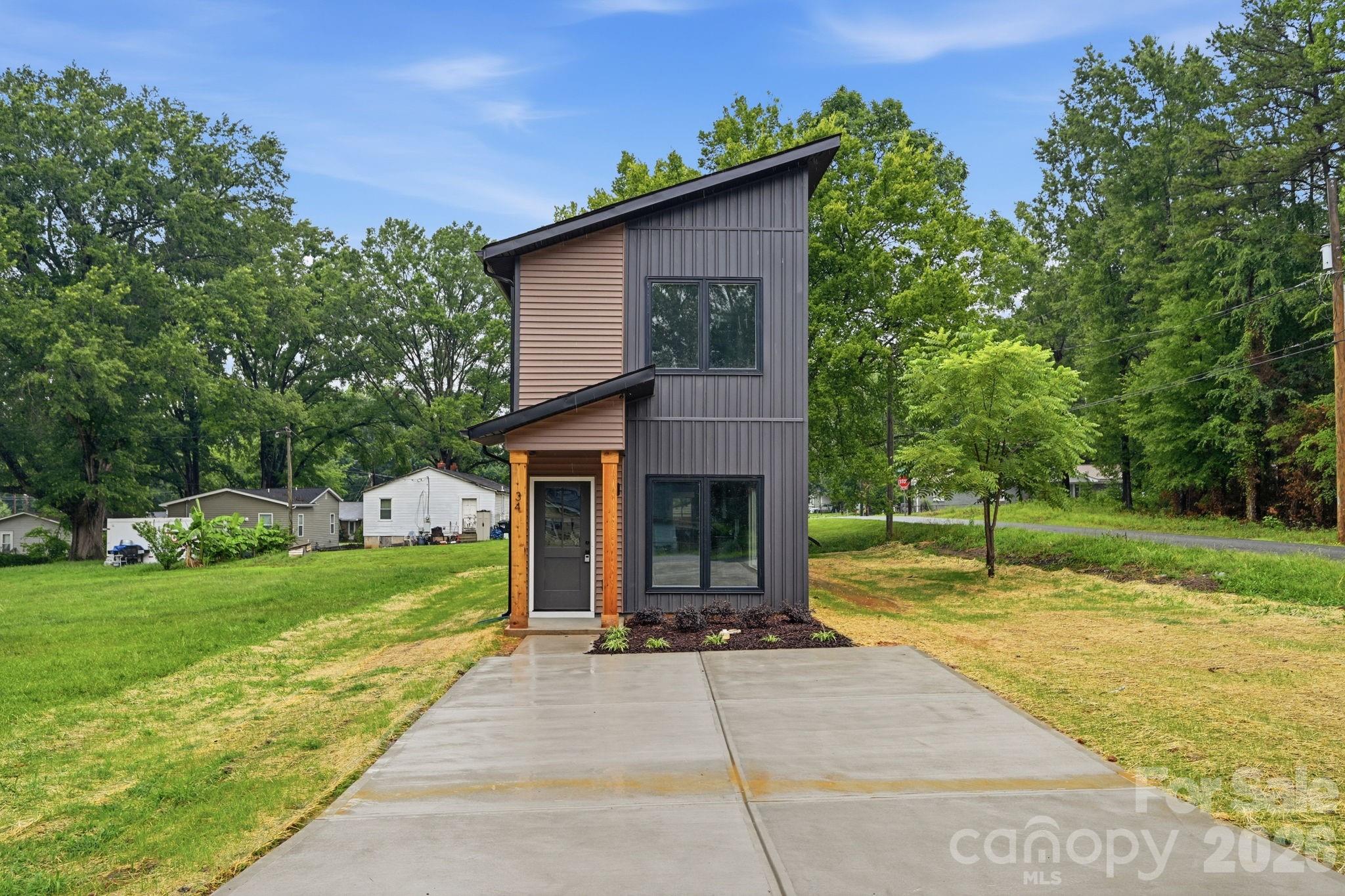 34 Stricker Avenue Property Photo 1