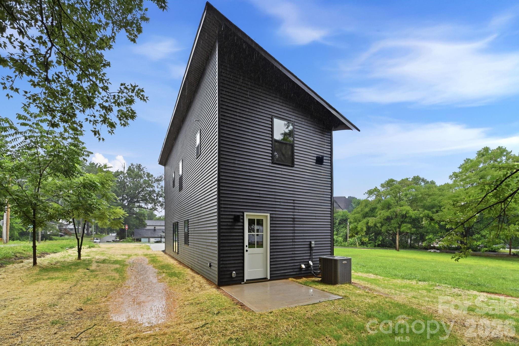 34 Stricker Avenue Property Photo 10