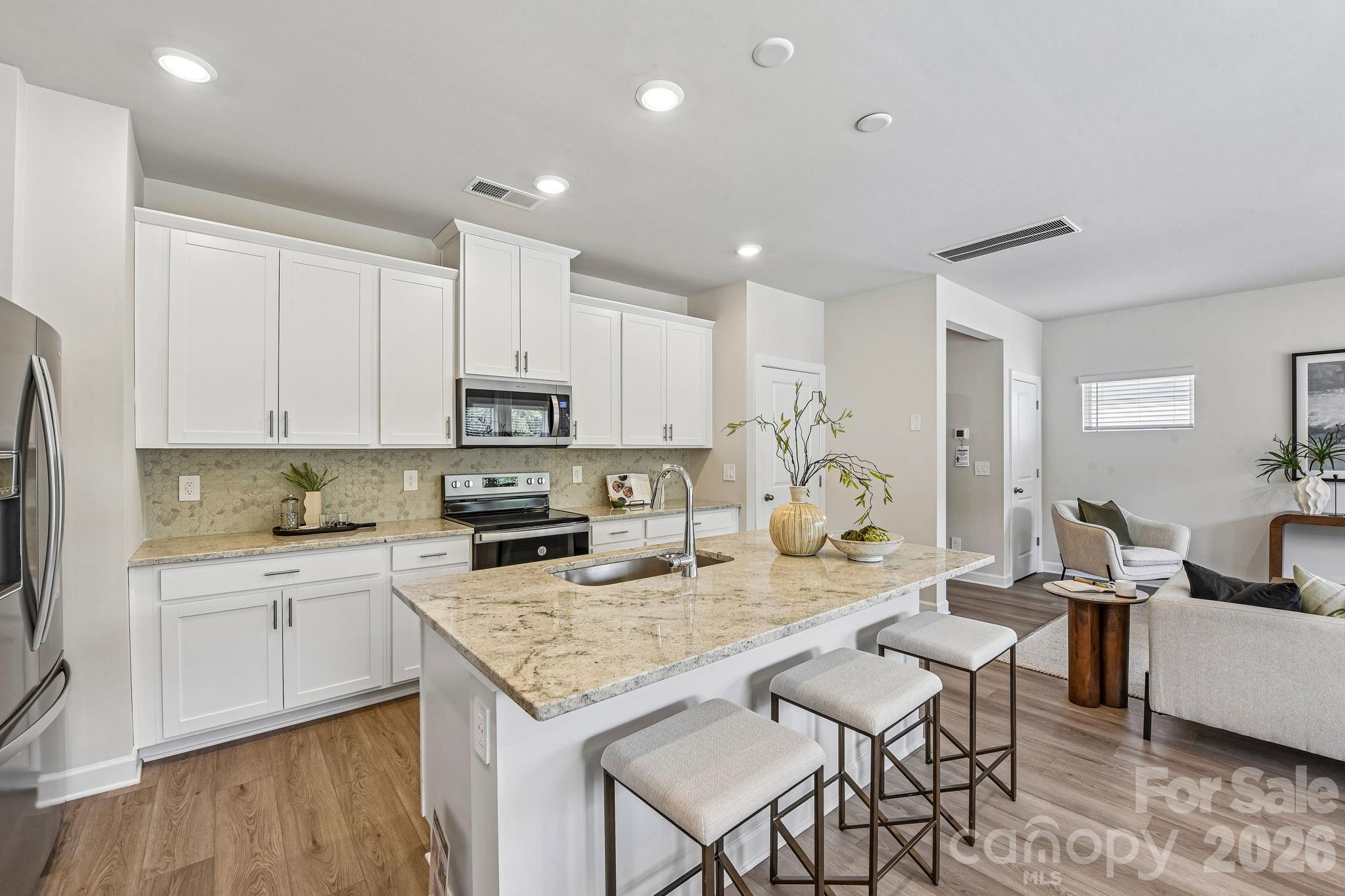 205 Alden Court Property Photo 2