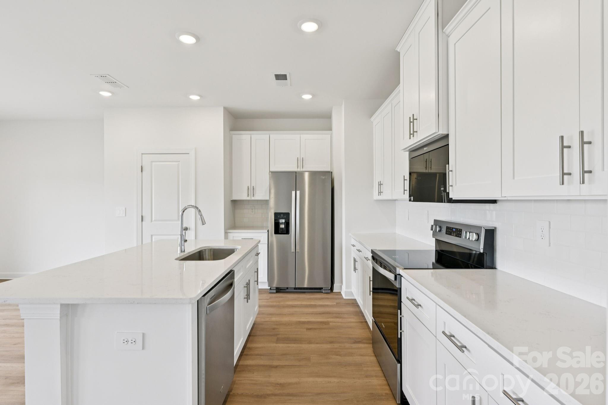 205 Alden Court Property Photo 8