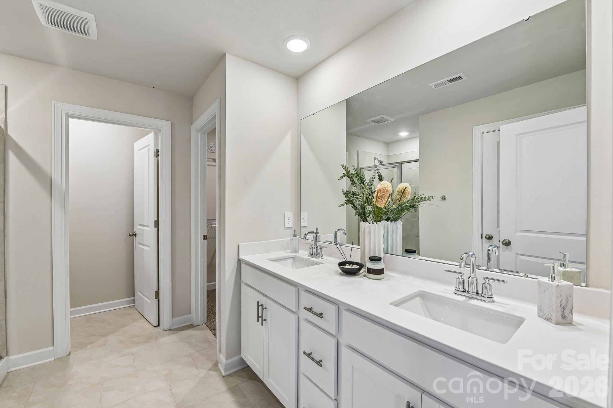 205 Alden Court Property Photo 17