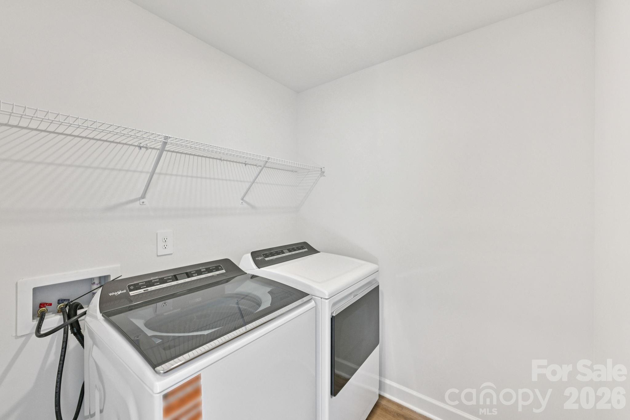 205 Alden Court Property Photo 28
