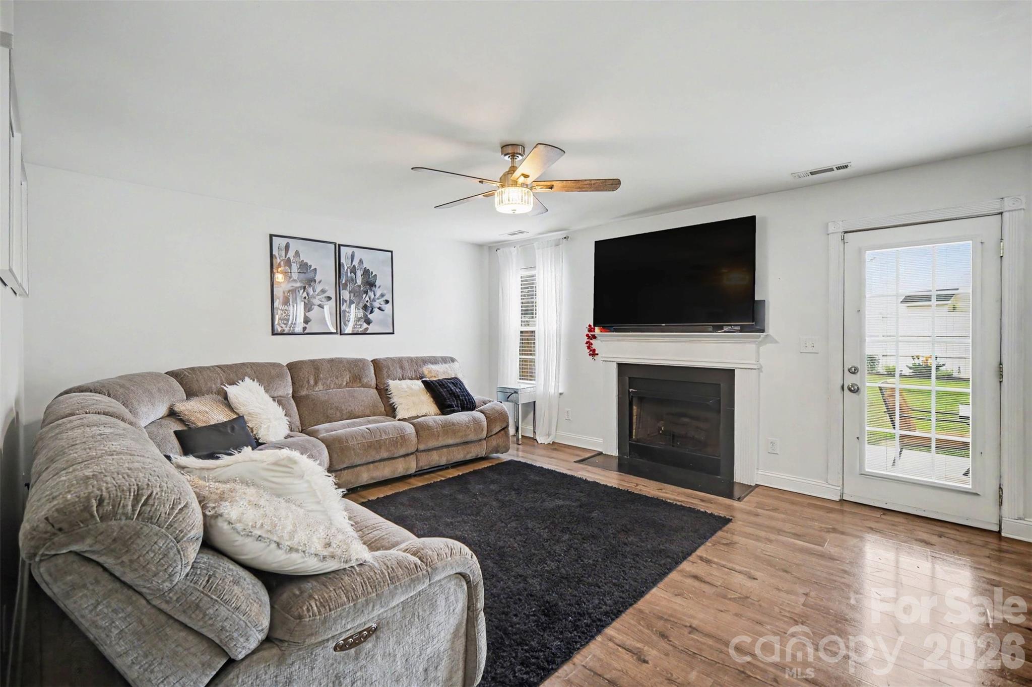 648 Winding Branch Road Property Photo 2