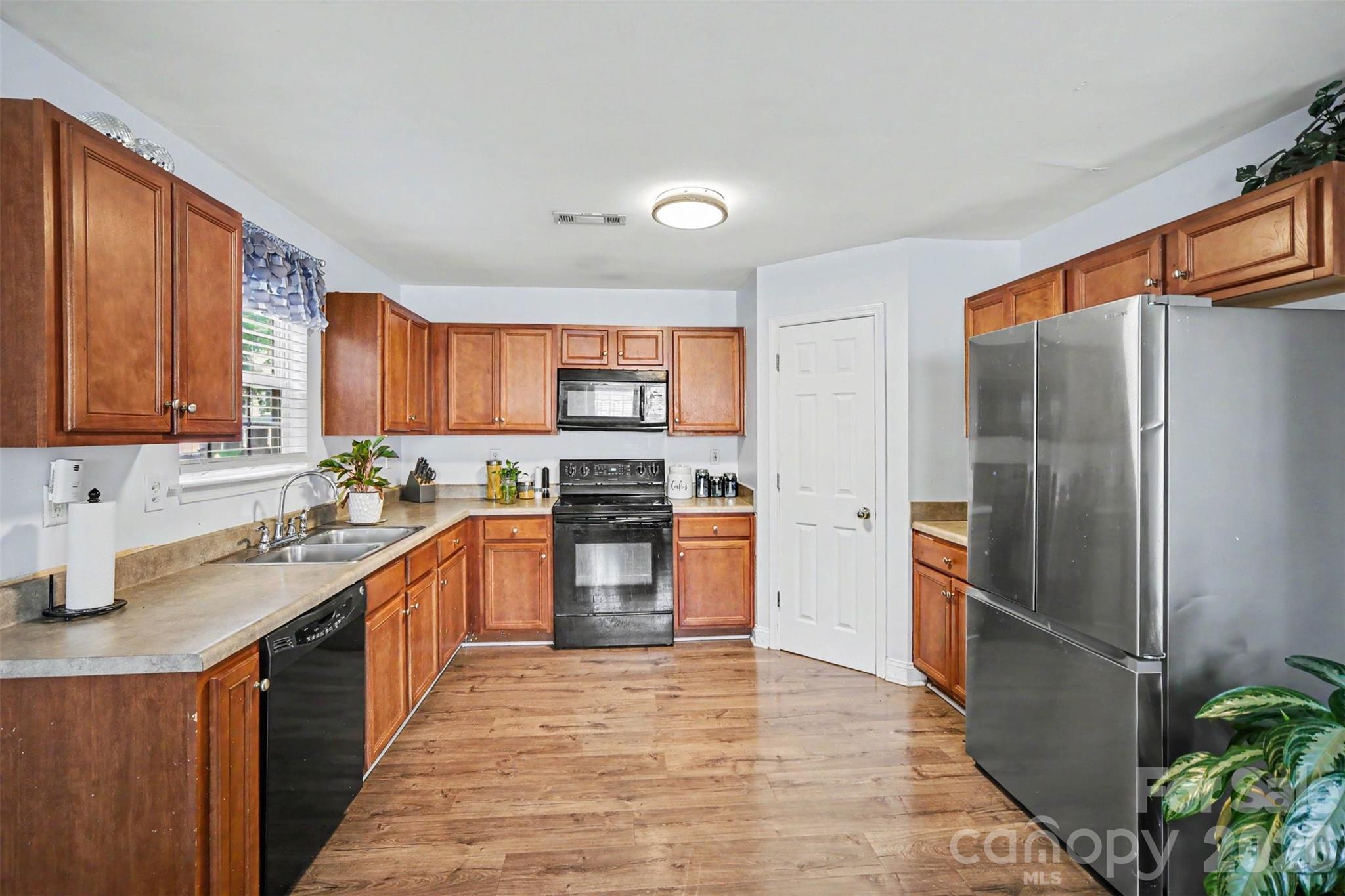 648 Winding Branch Road Property Photo 14