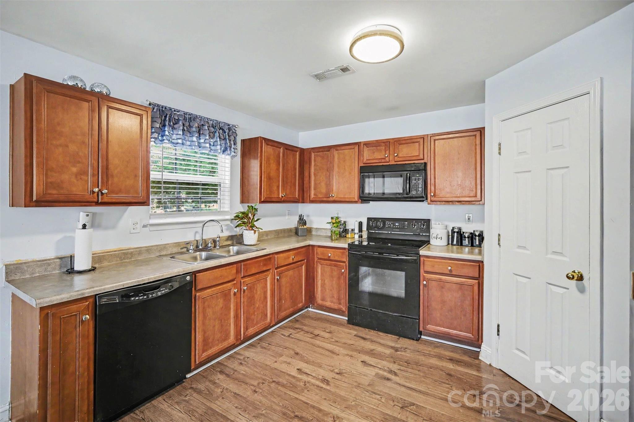 648 Winding Branch Road Property Photo 23