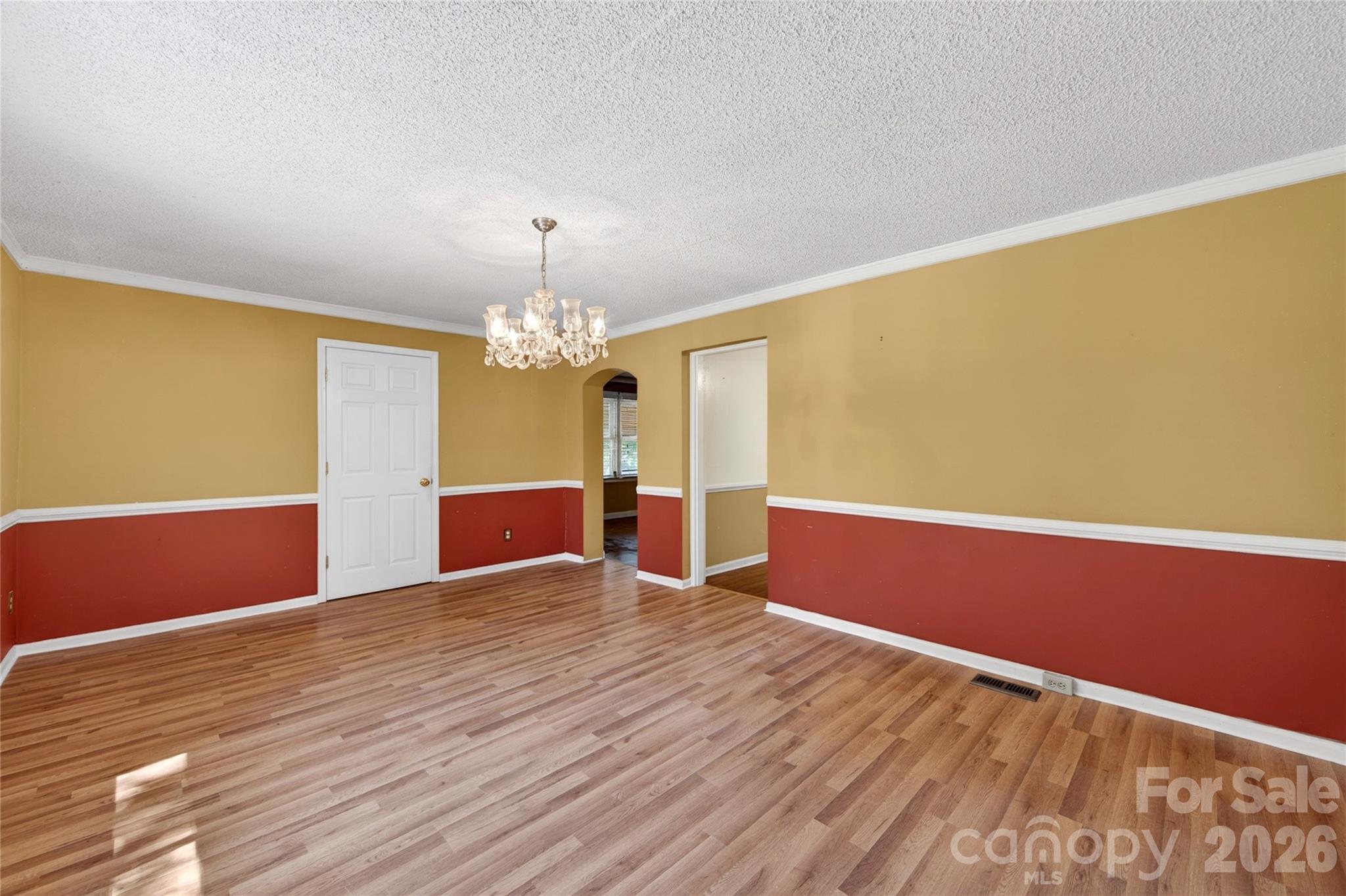 4400 Hamilton Circle Property Photo 15