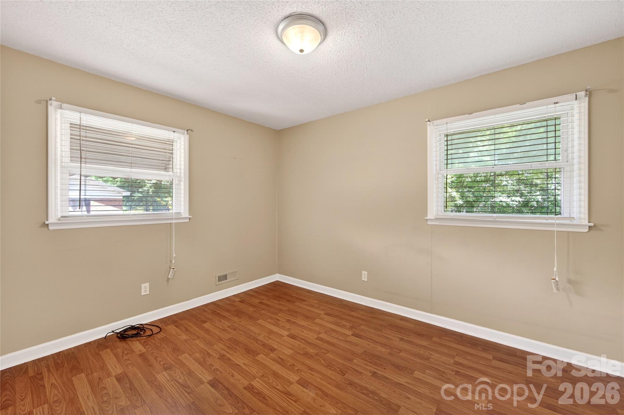 4400 Hamilton Circle Property Photo 24
