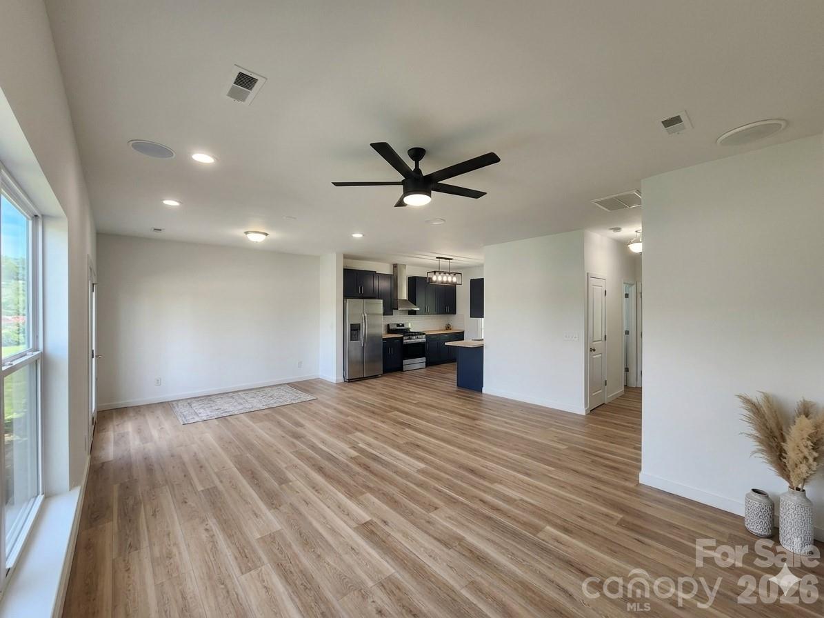 8804 Arrowhead Place Lane Property Photo 13