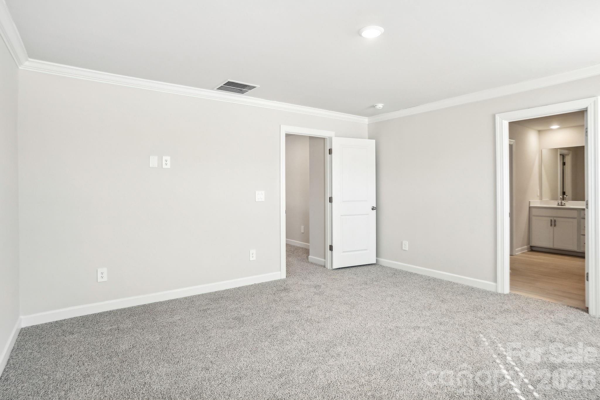 1523 31st Street Property Photo 14