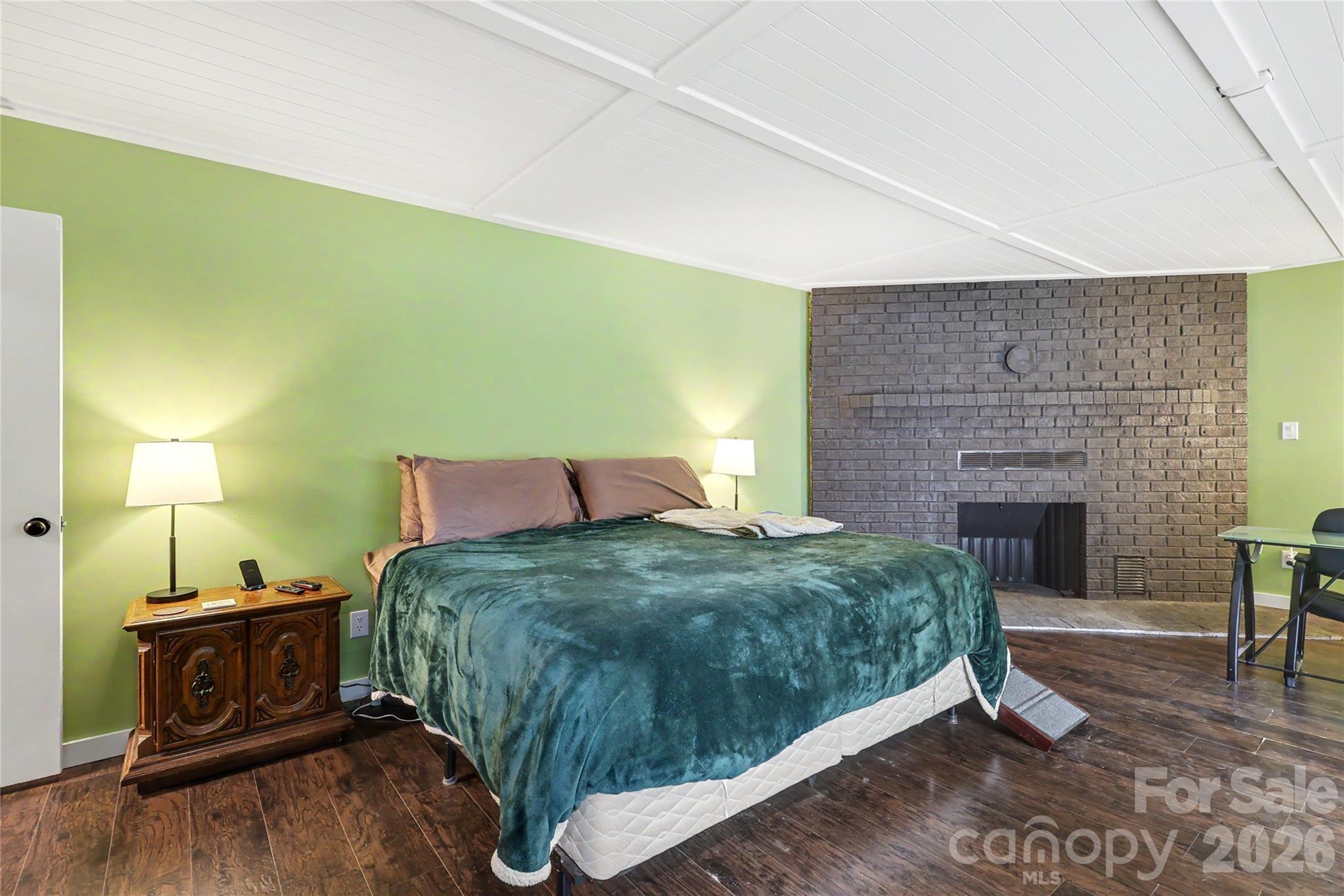 227 Dileen Drive Property Photo 18