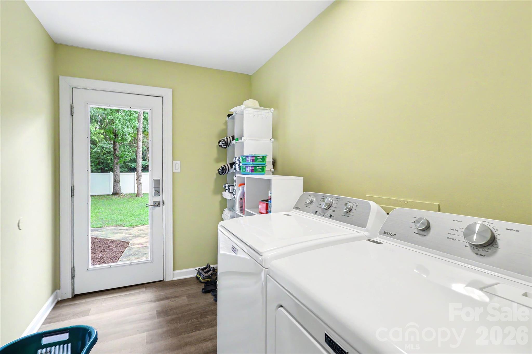 227 Dileen Drive Property Photo 21