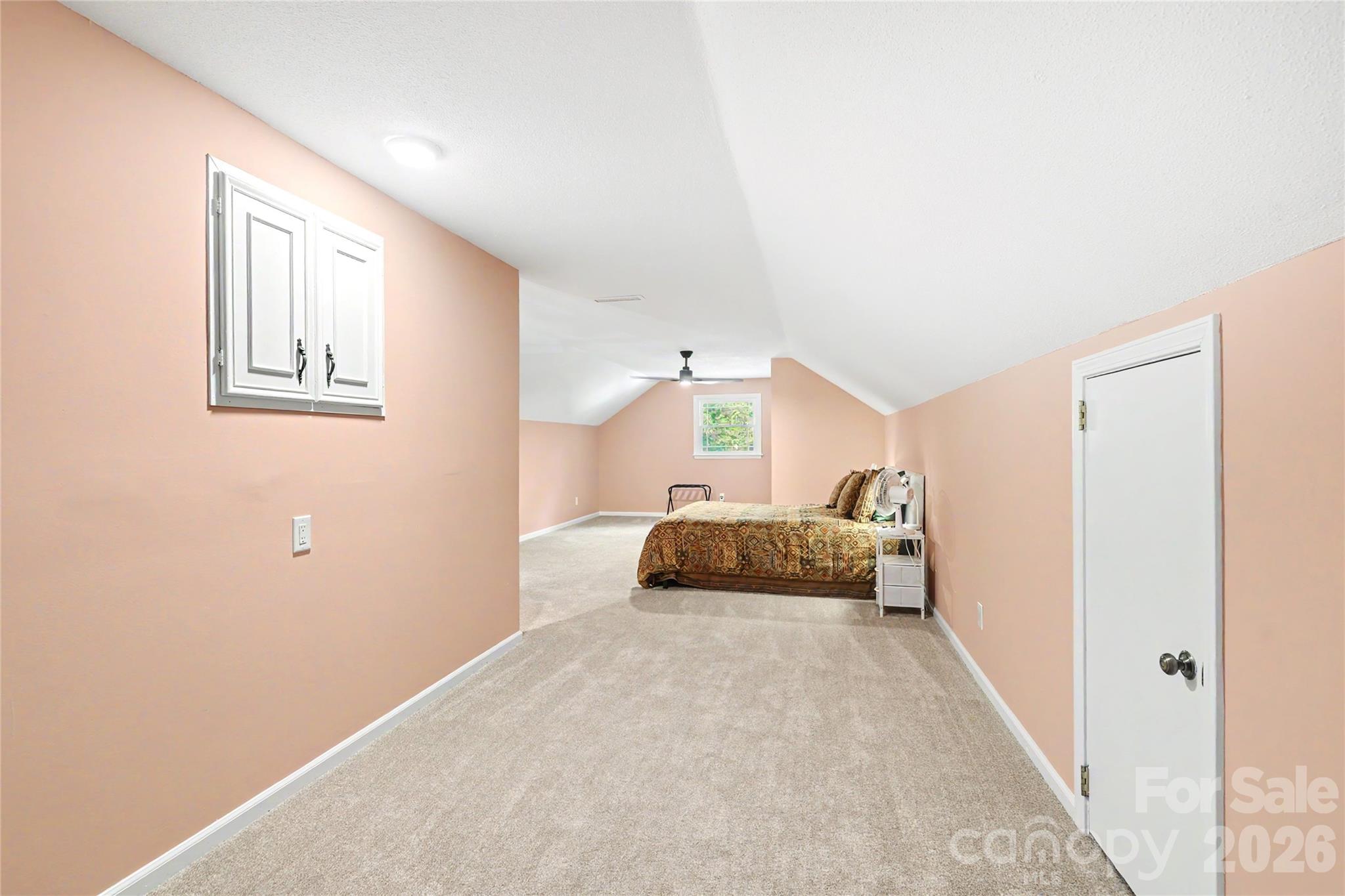 227 Dileen Drive Property Photo 27