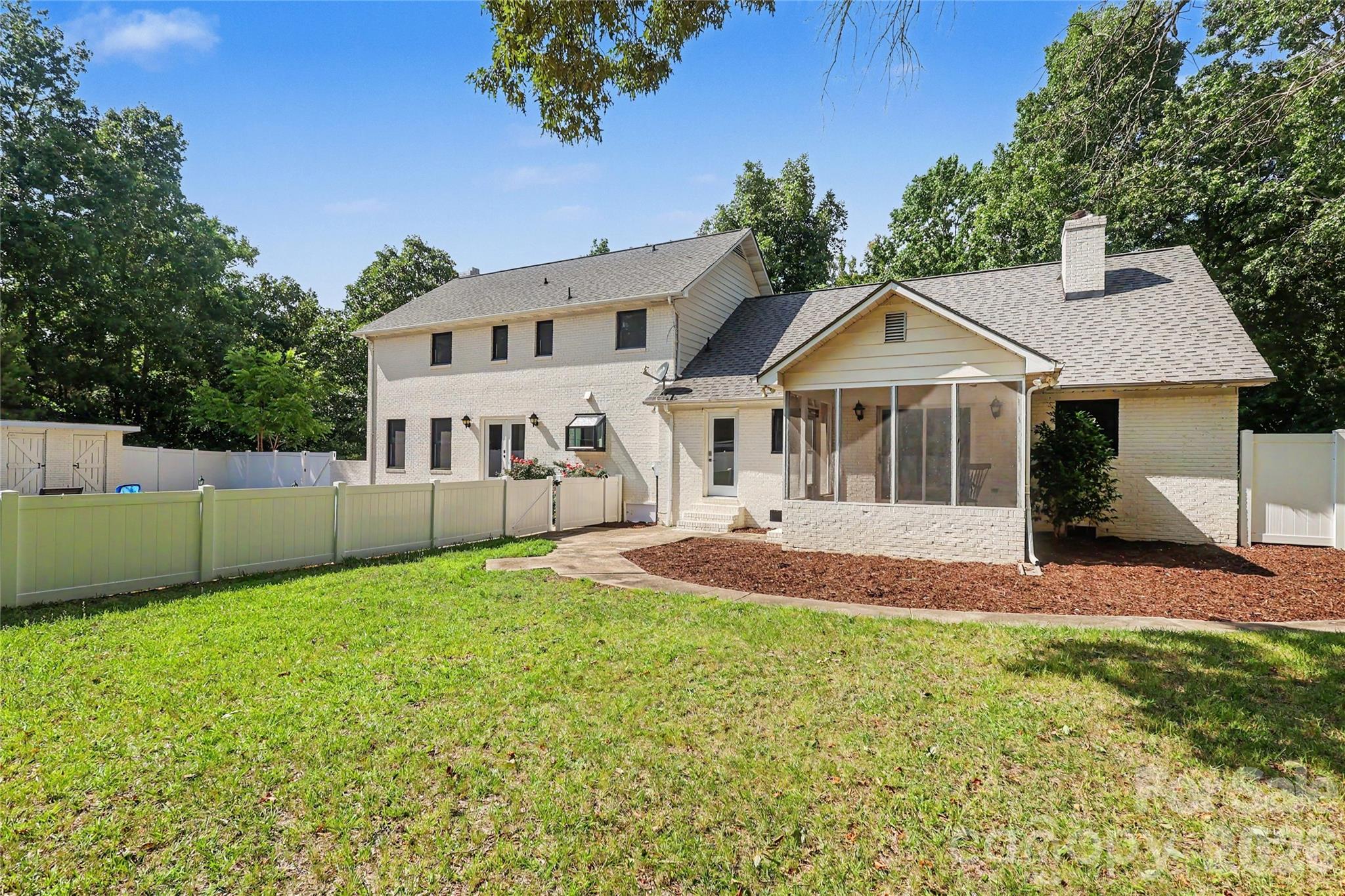 227 Dileen Drive Property Photo 42