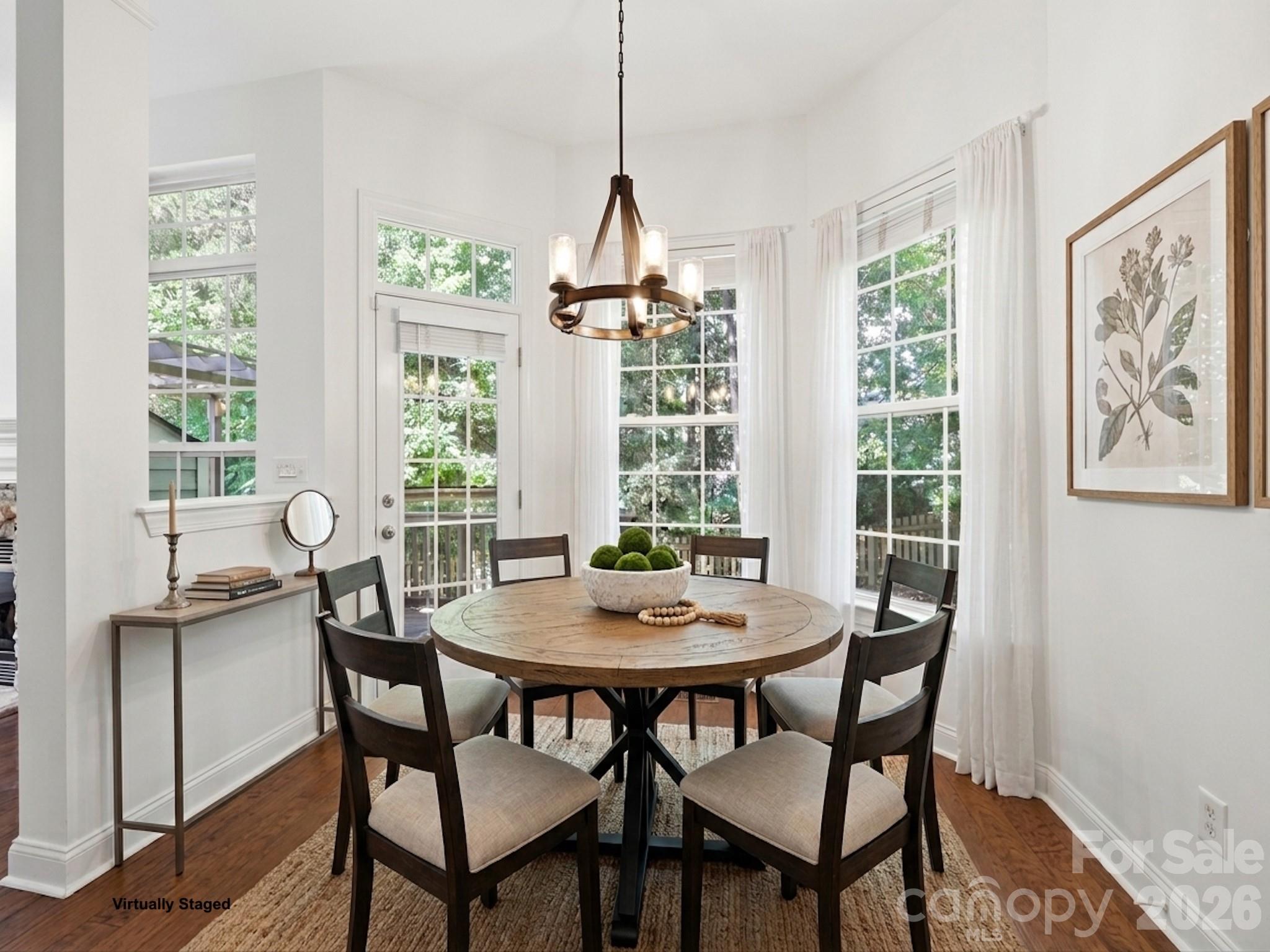6832 Charter Hills Road Property Photo 4