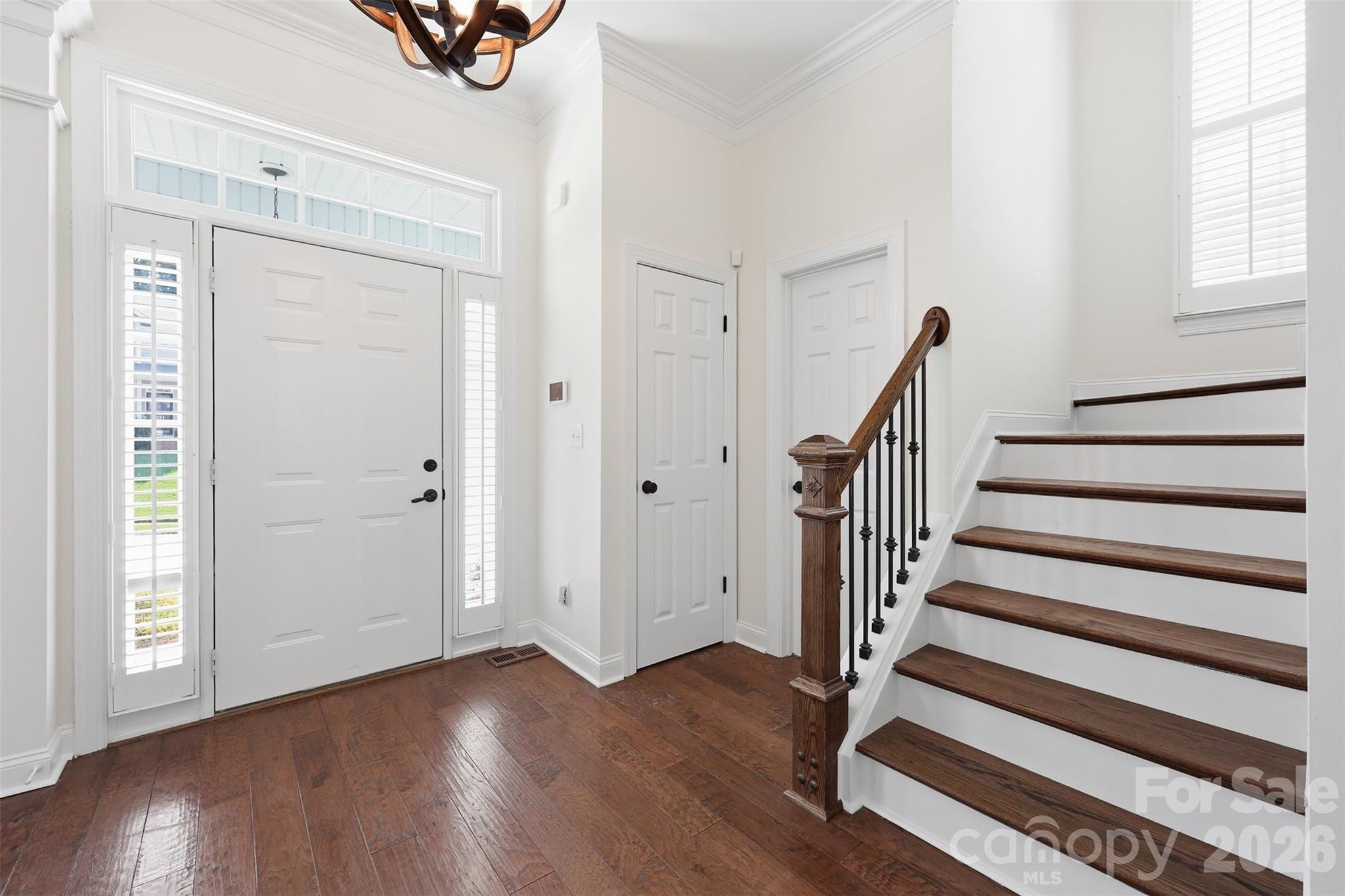 6832 Charter Hills Road Property Photo 6