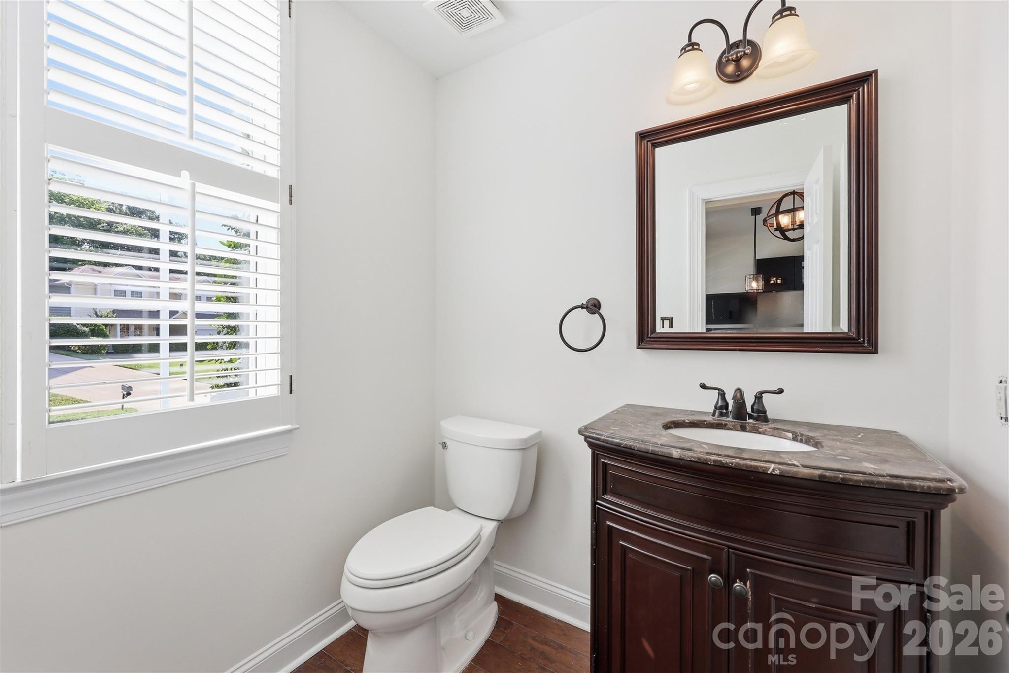 6832 Charter Hills Road Property Photo 11
