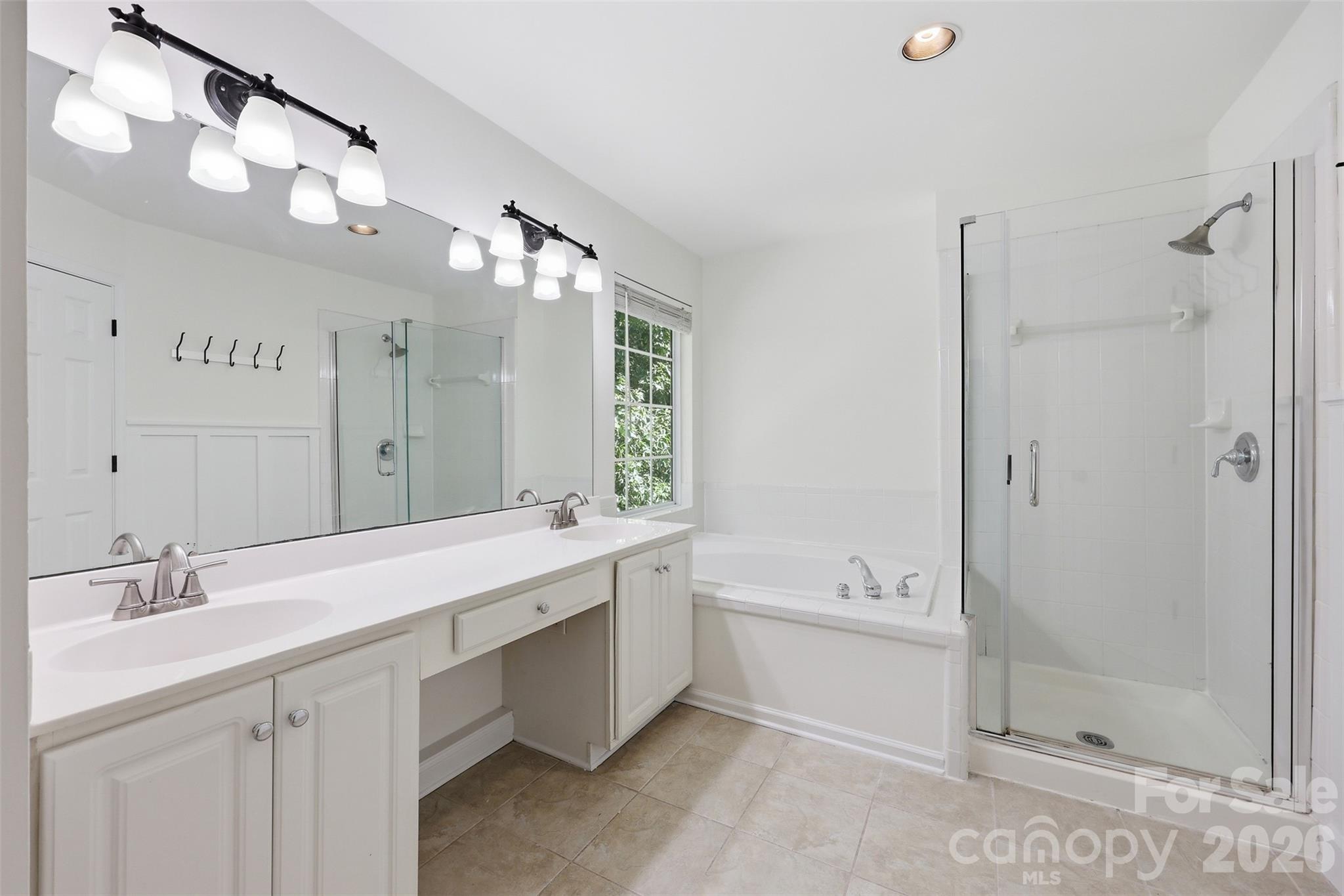 6832 Charter Hills Road Property Photo 13
