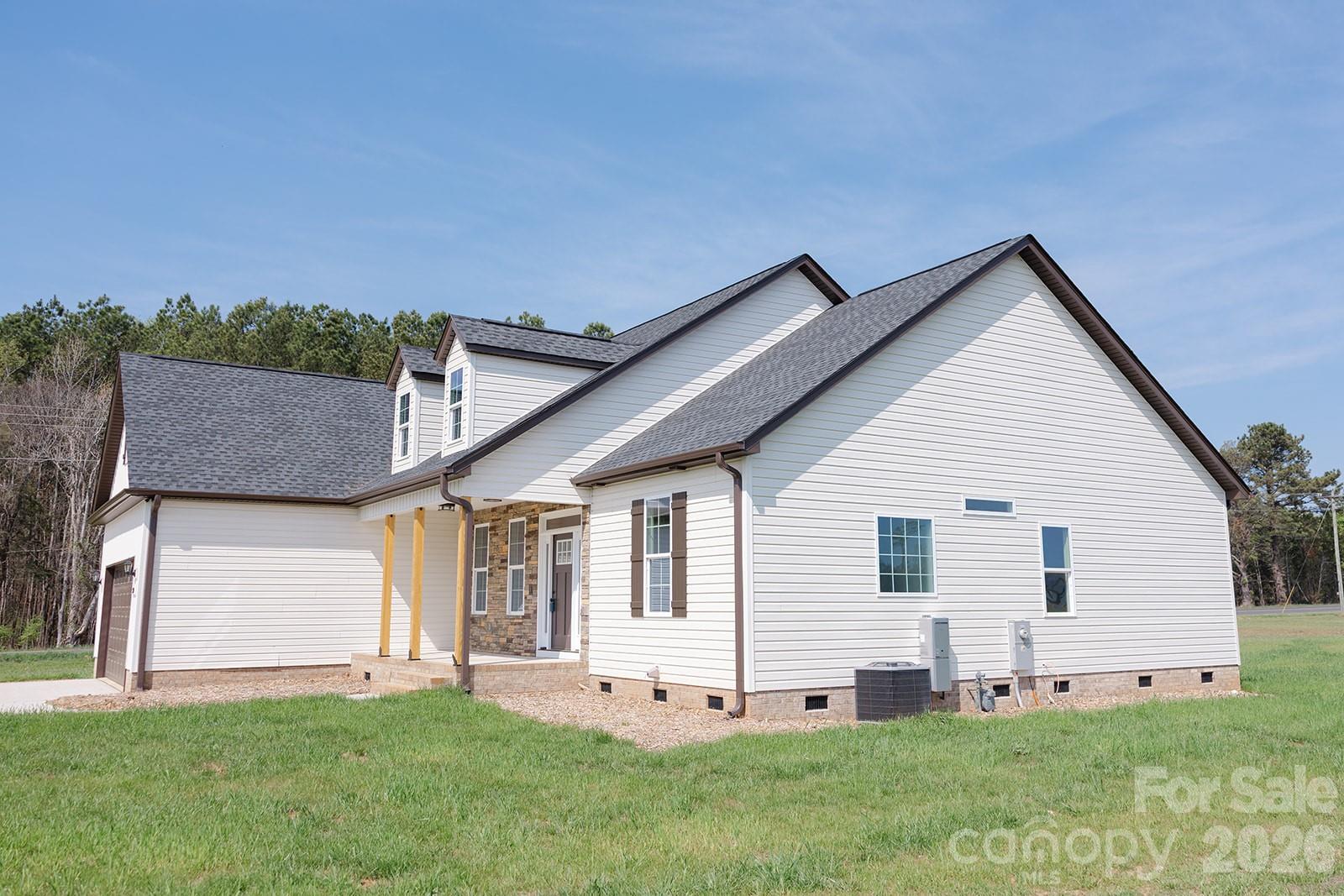 209 Beths Court Property Photo 2