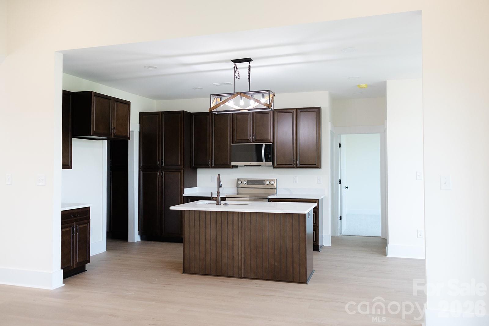209 Beths Court Property Photo 7
