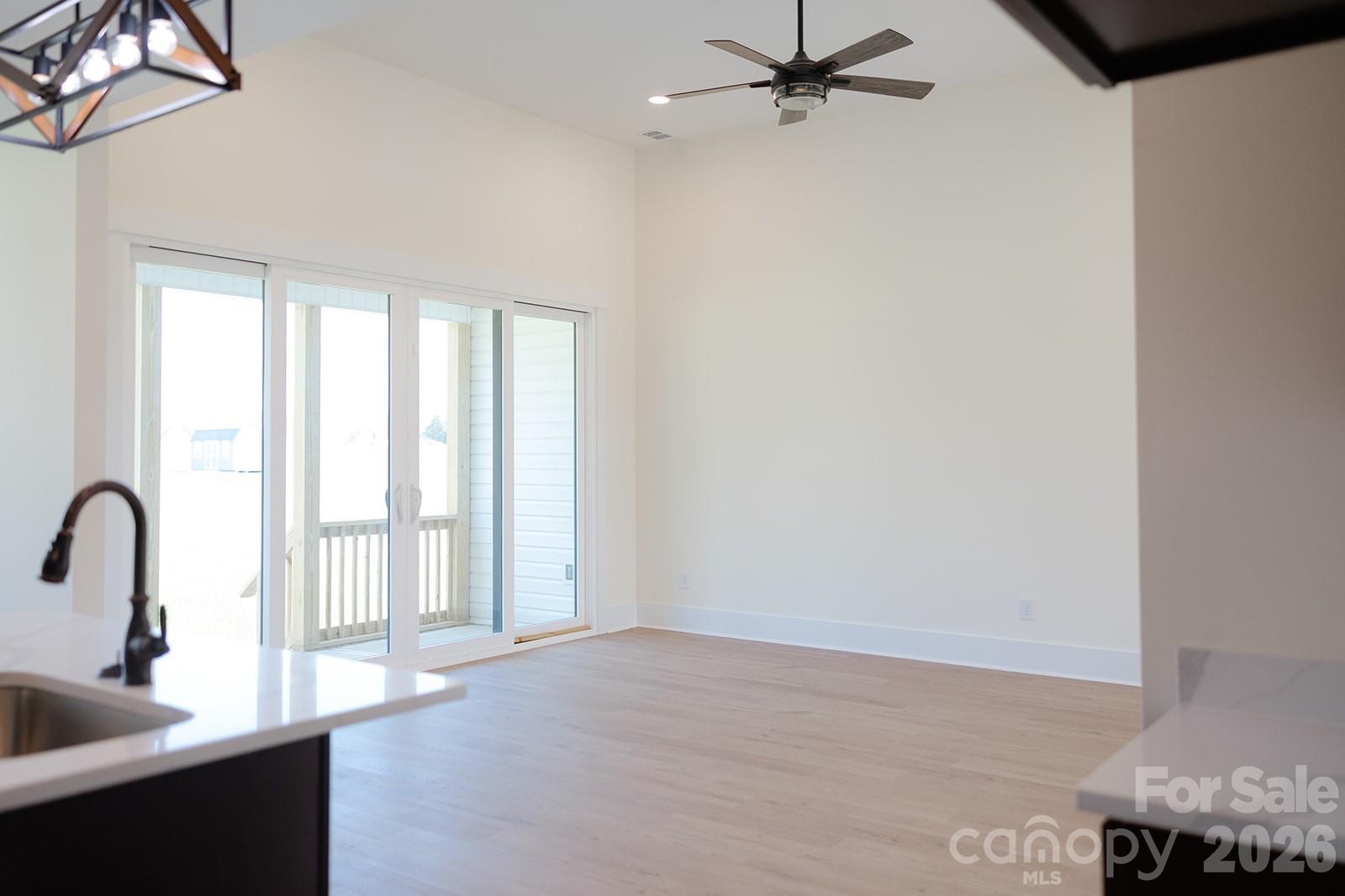 209 Beths Court Property Photo 14