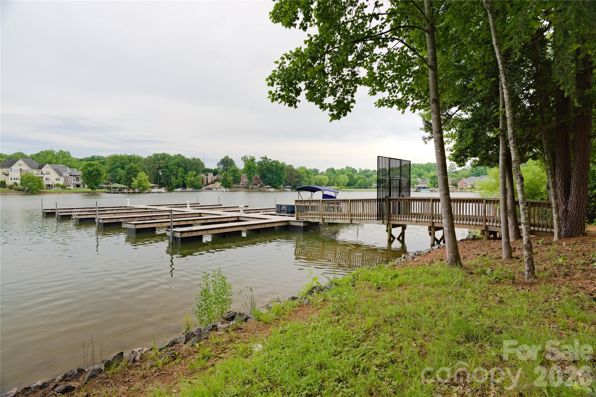 137 Flora Vista Drive Property Photo 6