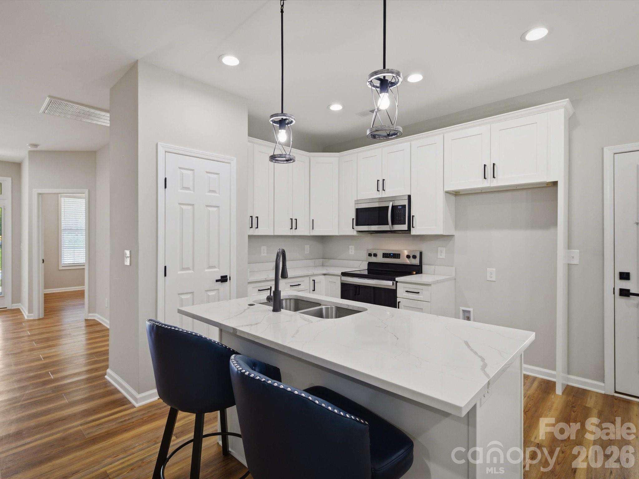196 Eagles Landing 31 Property Photo 23