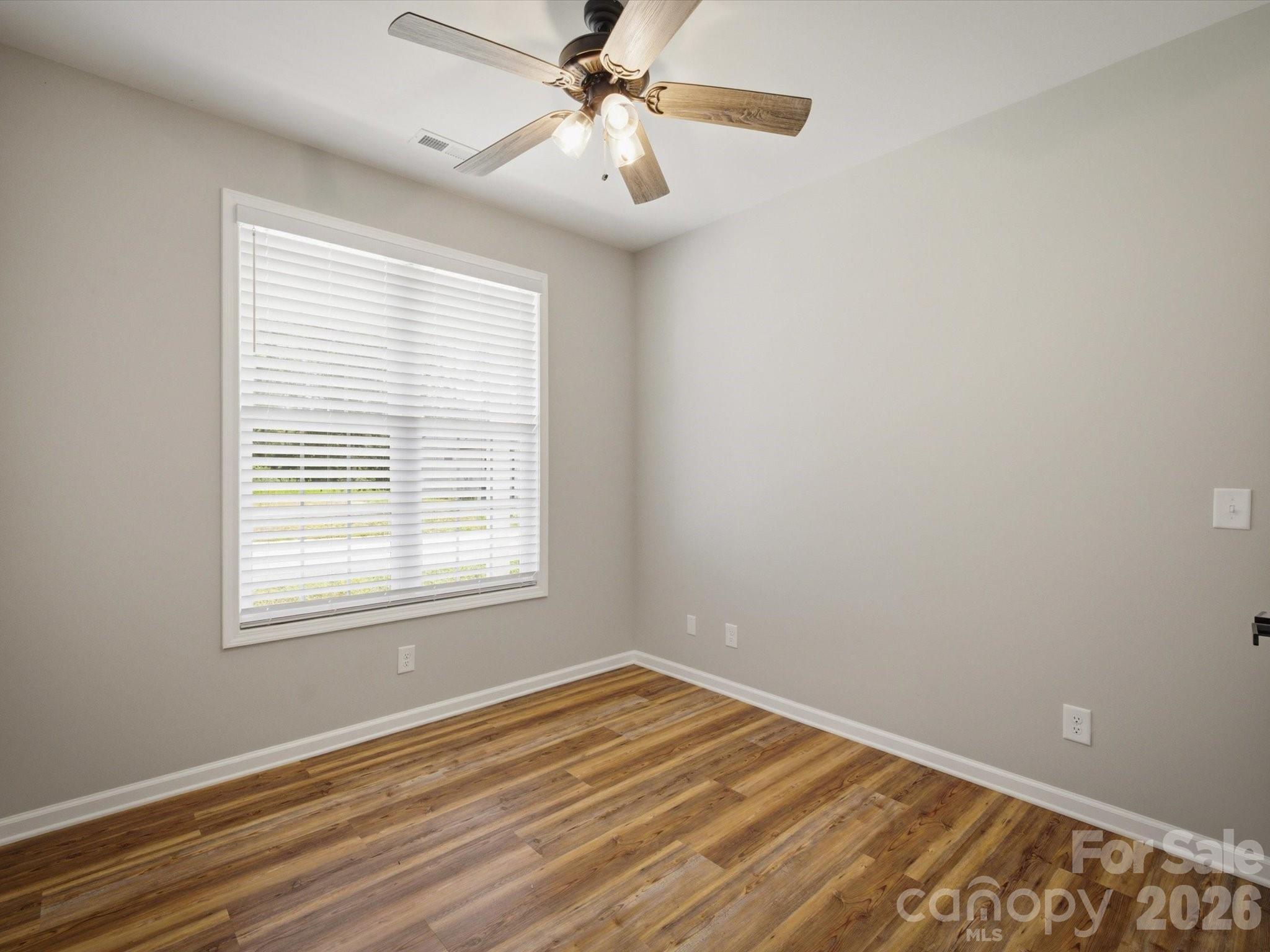 196 Eagles Landing 31 Property Photo 25