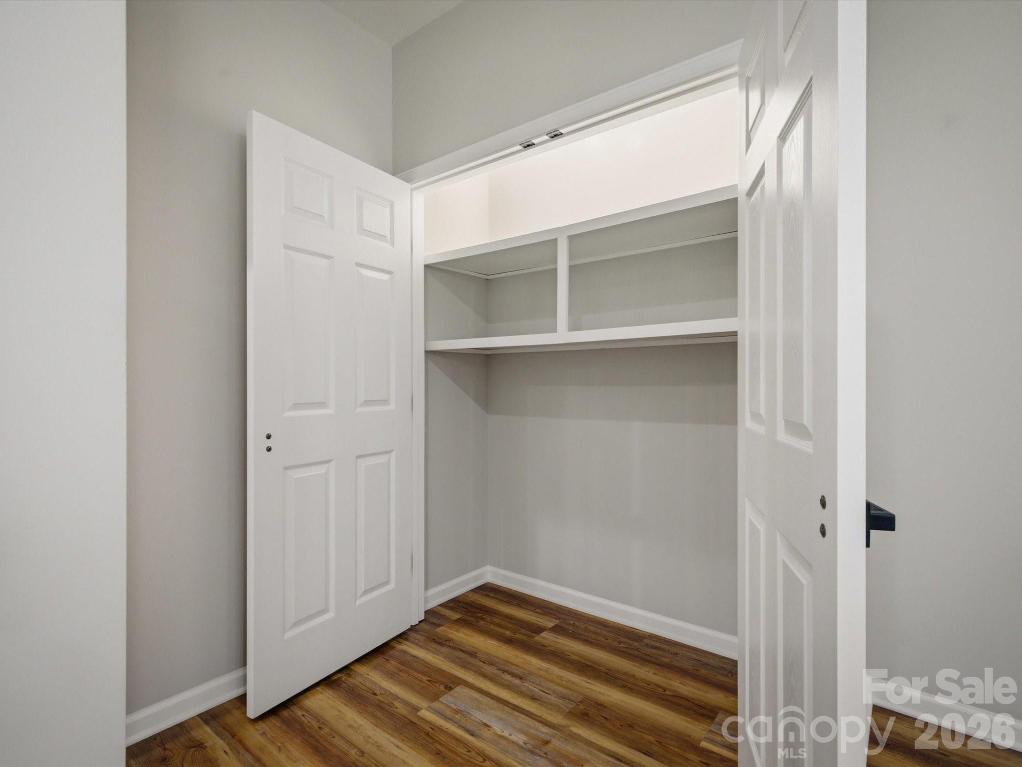 196 Eagles Landing 31 Property Photo 28