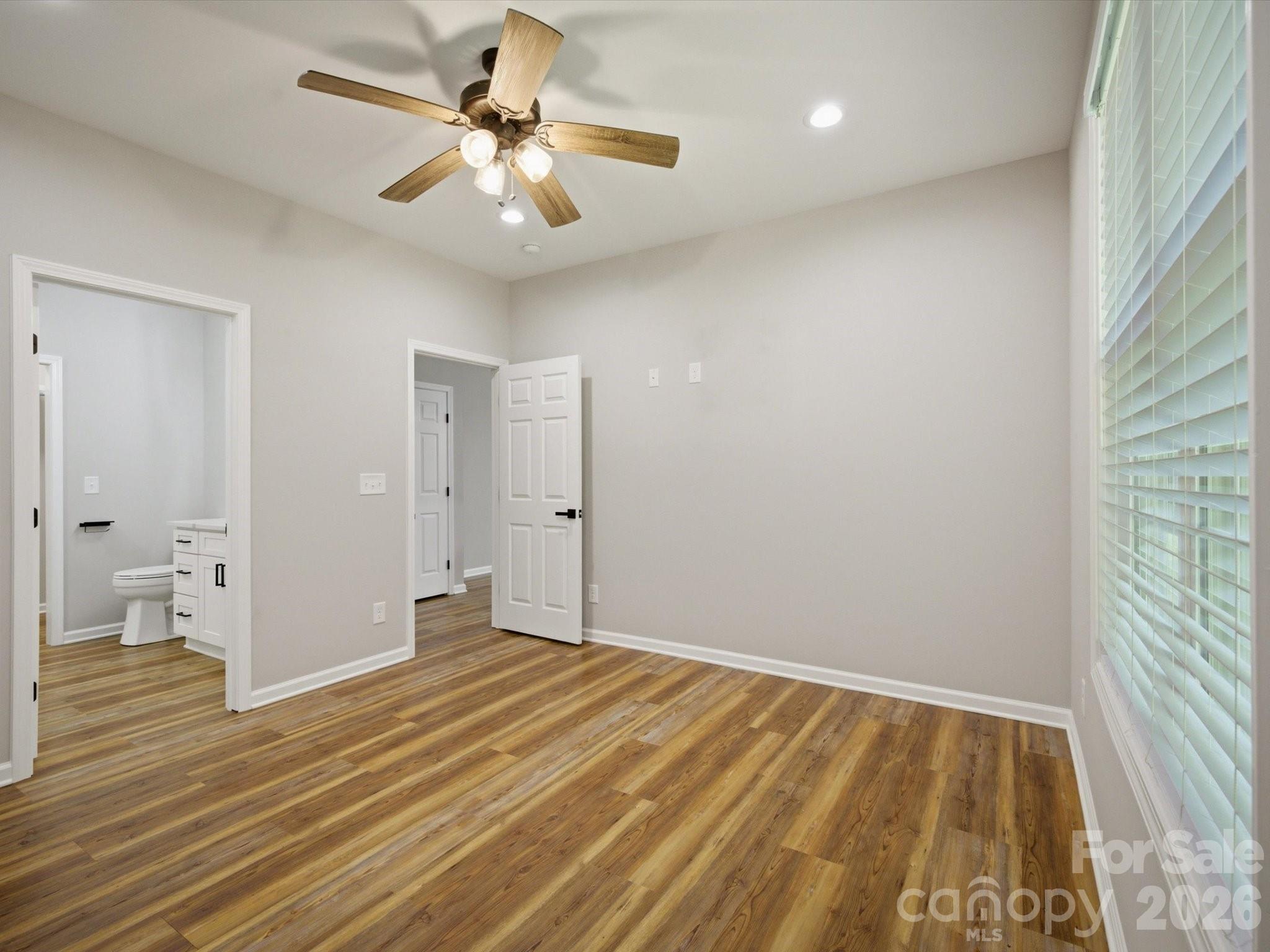 196 Eagles Landing 31 Property Photo 30
