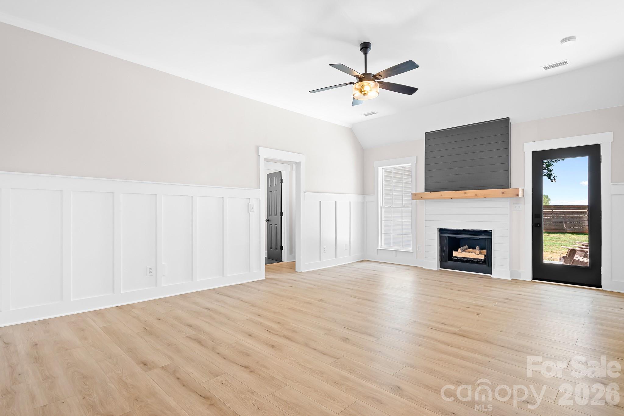 12601 Mayes Road Property Photo 10