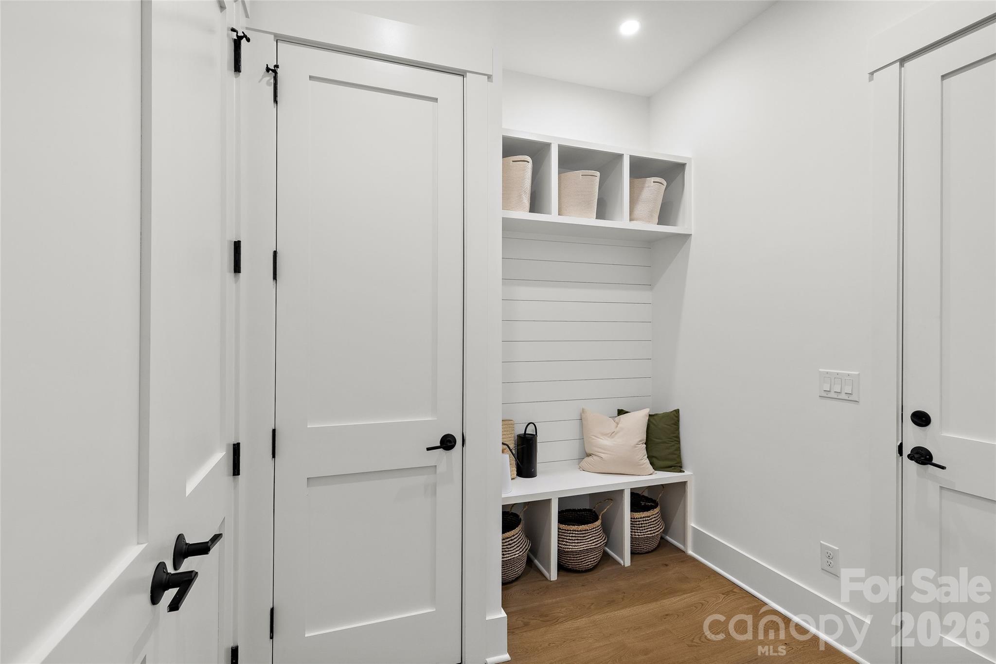 3035 Florida Avenue Property Photo 9